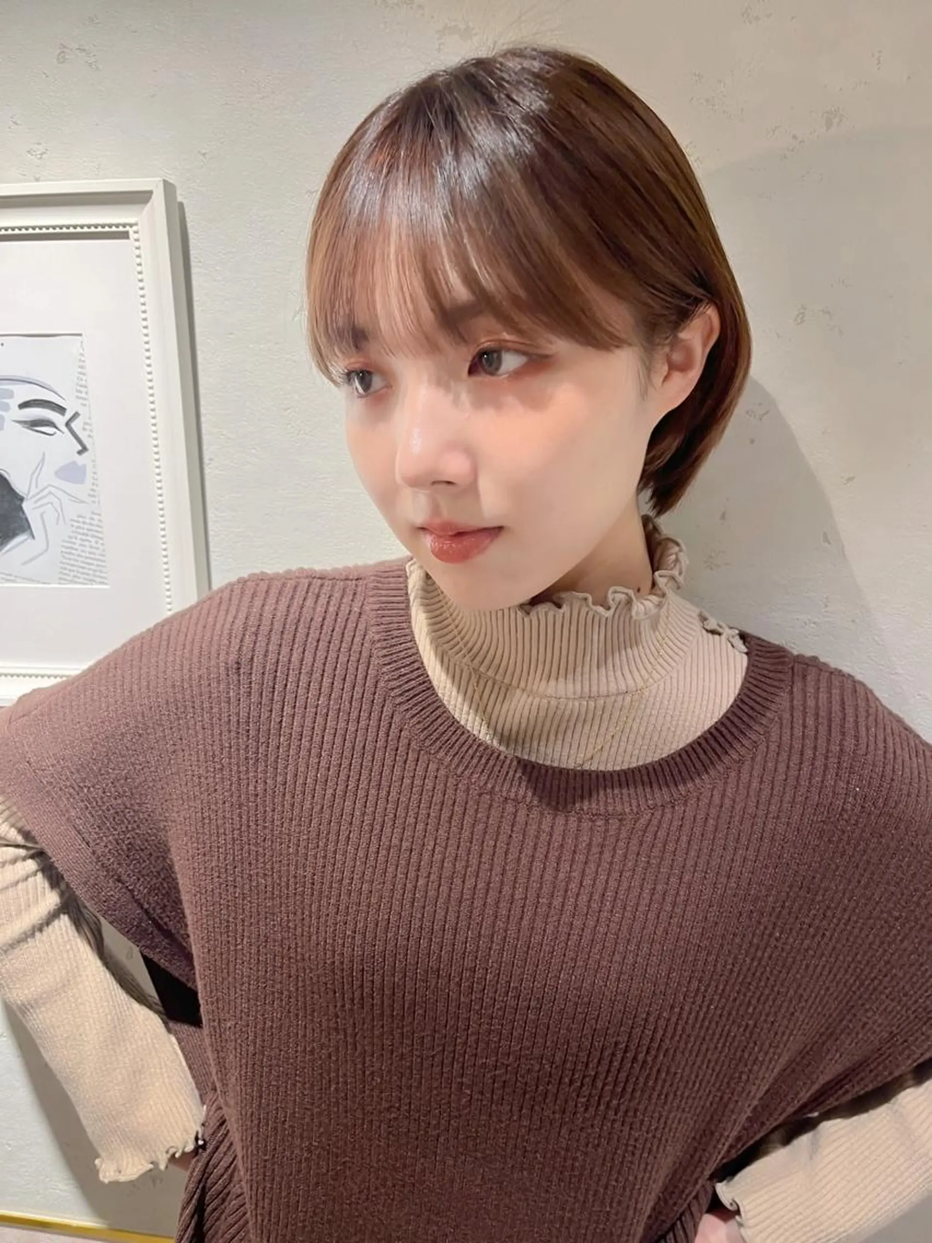 ショート カラー ハンサムショート 顔周りカット ショートヘア 小顔カット 透明感カラー│ レイヤーヘア中居美樹のヘアスタイル