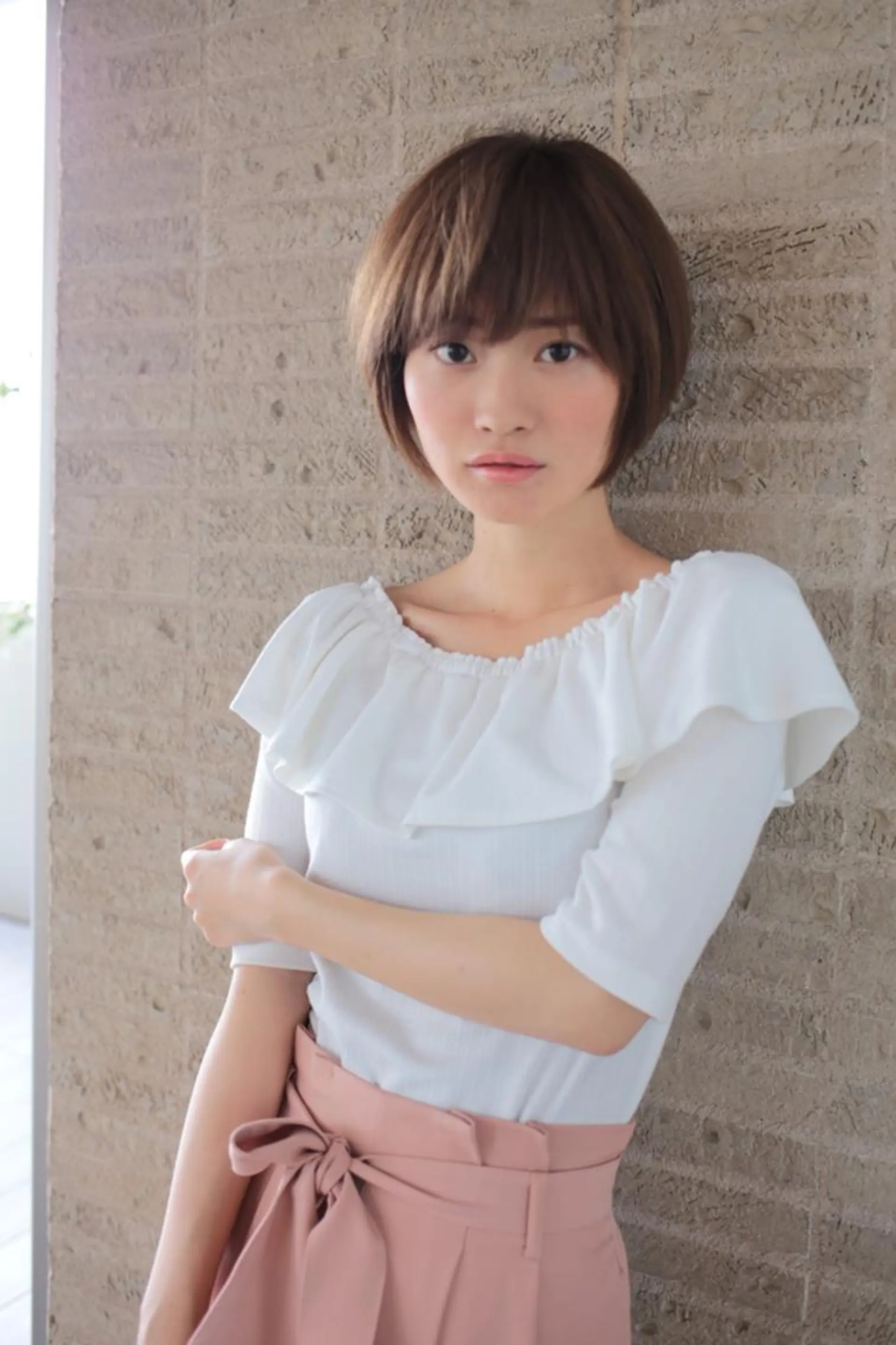ミディアム 松島 涼花のヘアスタイル