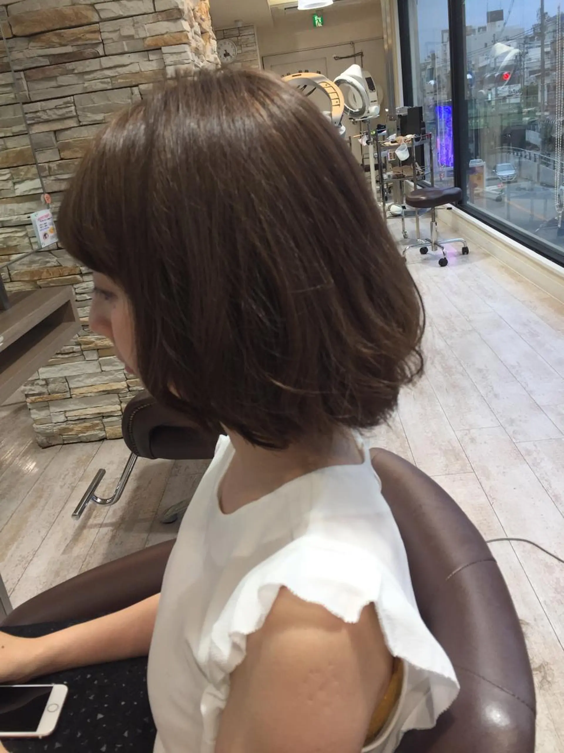 ショート カラー 透明感カラー ボブ cherir髪質改善 パーソナルカラー診断のヘアスタイル