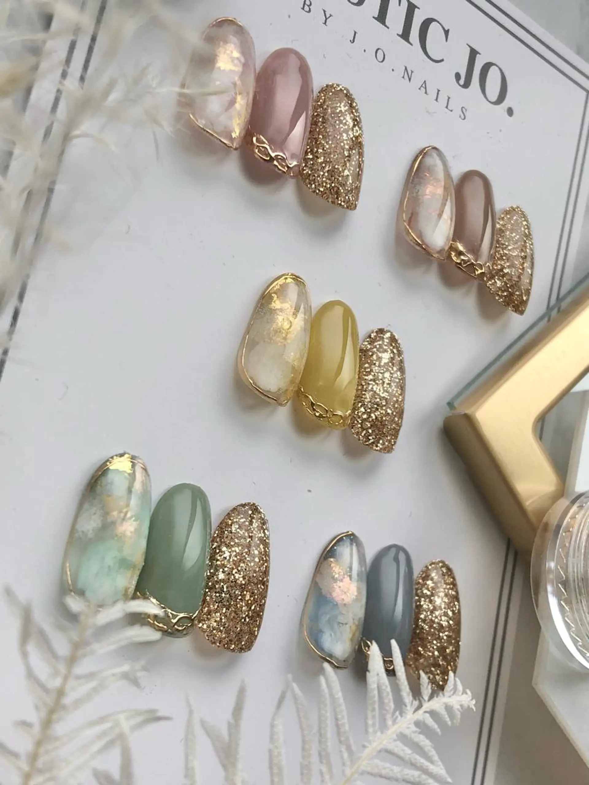 ネイル シンプルネイル EMIKOのネイルデザイン