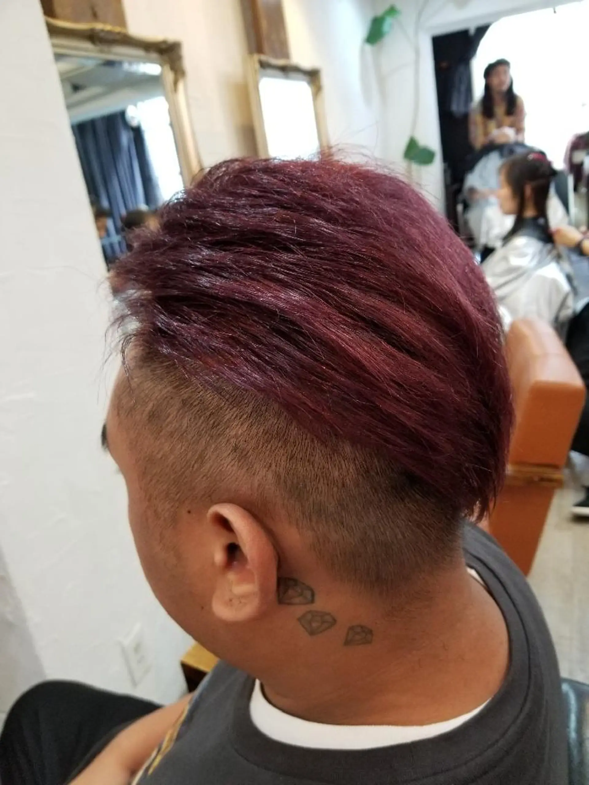 ミディアム カラー ヘアカラー トリートメント bathair 持田侑祐のヘアスタイル