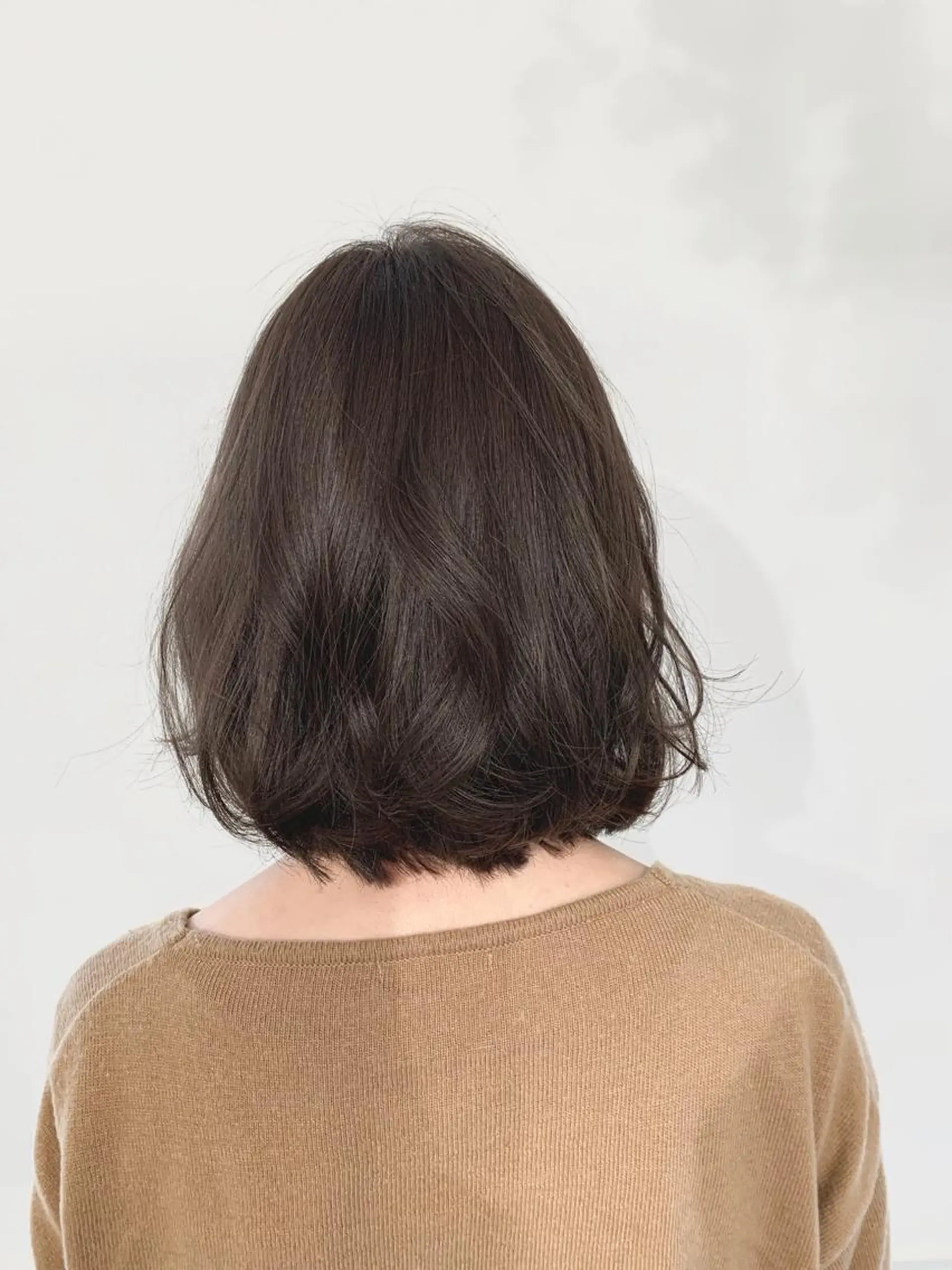 ミディアム カラー パーマ ヘアアレンジ グレージュ ボブ 加藤 綾華のヘアスタイル