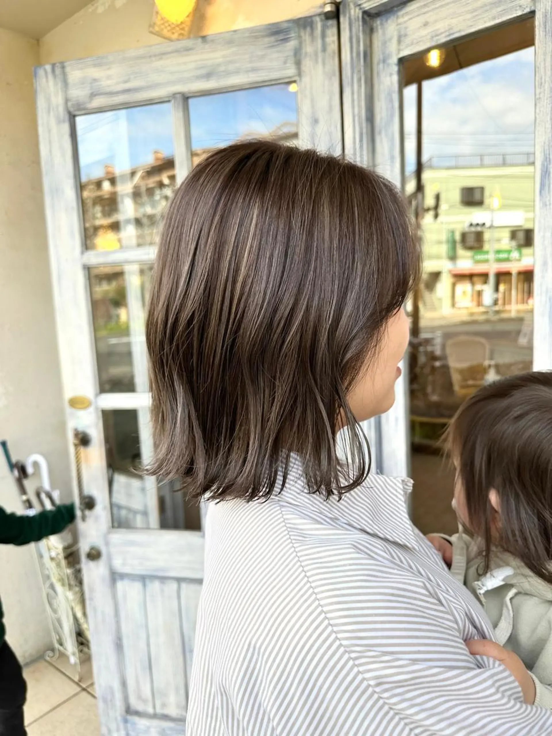 ショート カラー アッシュ アッシュグレー 透明感カラー ハイライトカラー ボブ 森 早希絵のヘアスタイル