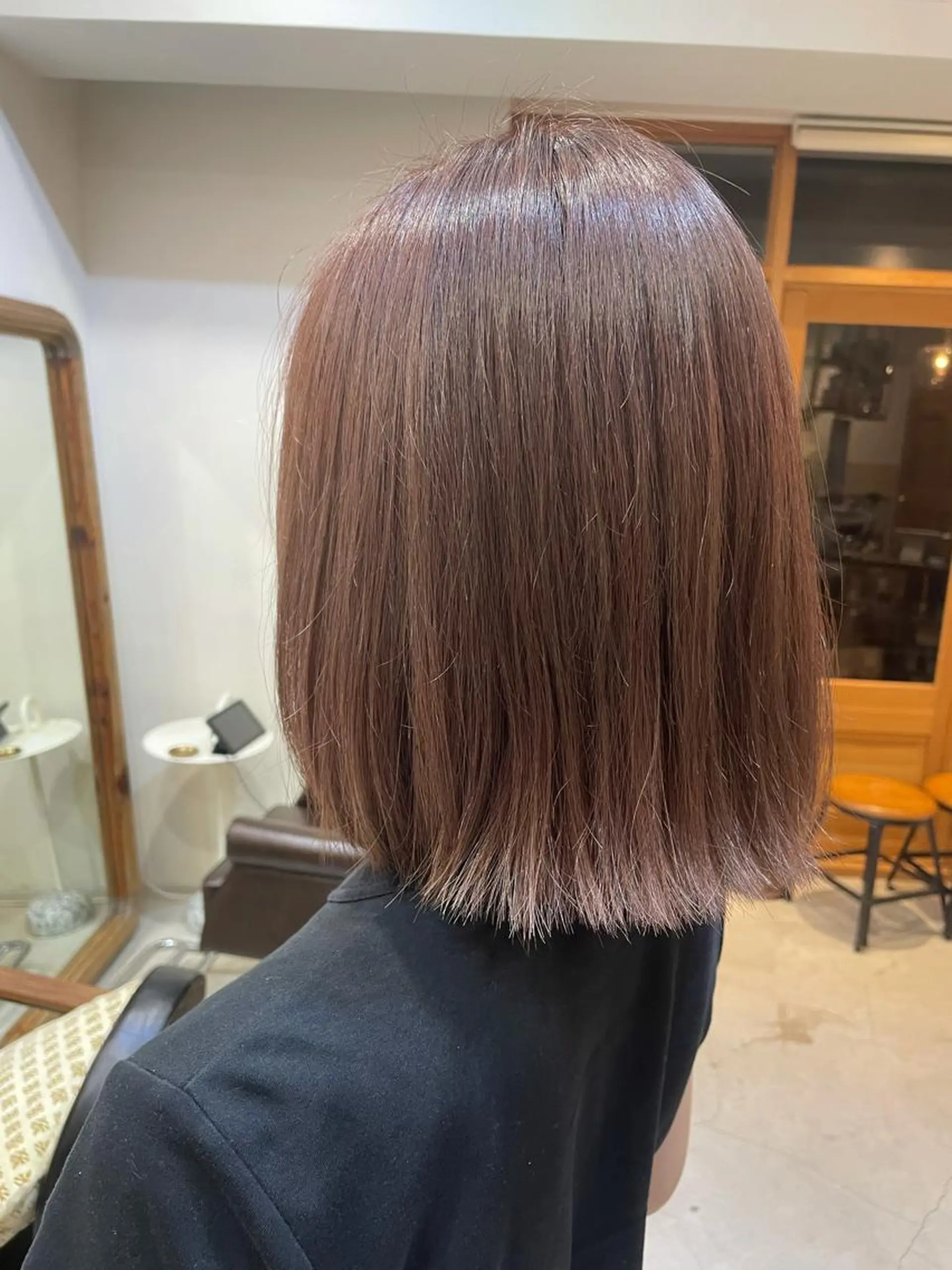 ミディアム カラー ヘアアレンジ ブリーチ REONA🪽✨薬院 レイヤーカット🫧のヘアスタイル