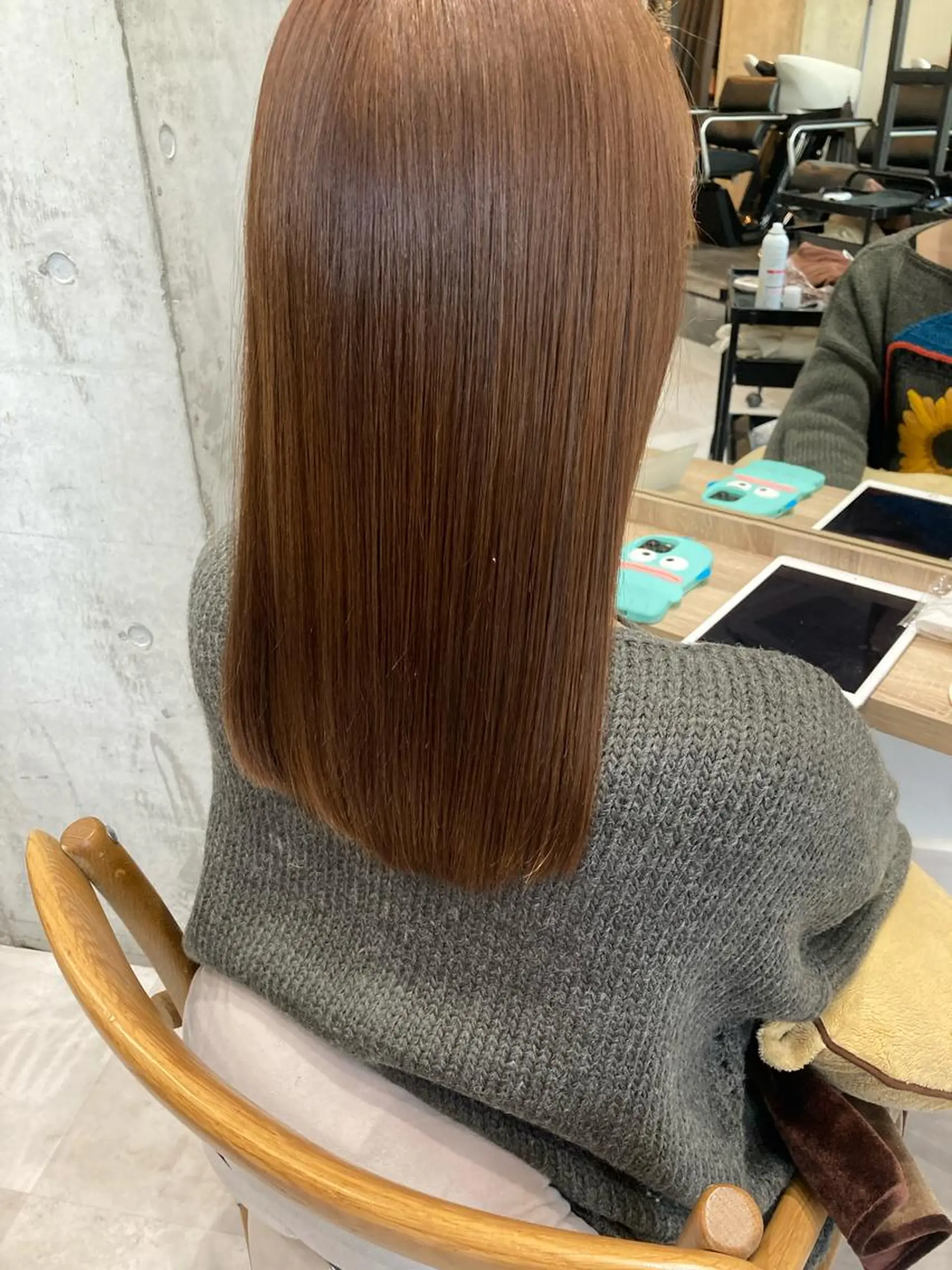 ミディアム ✨色持ちの良い艶 カラー✨蟹江真世のヘアスタイル