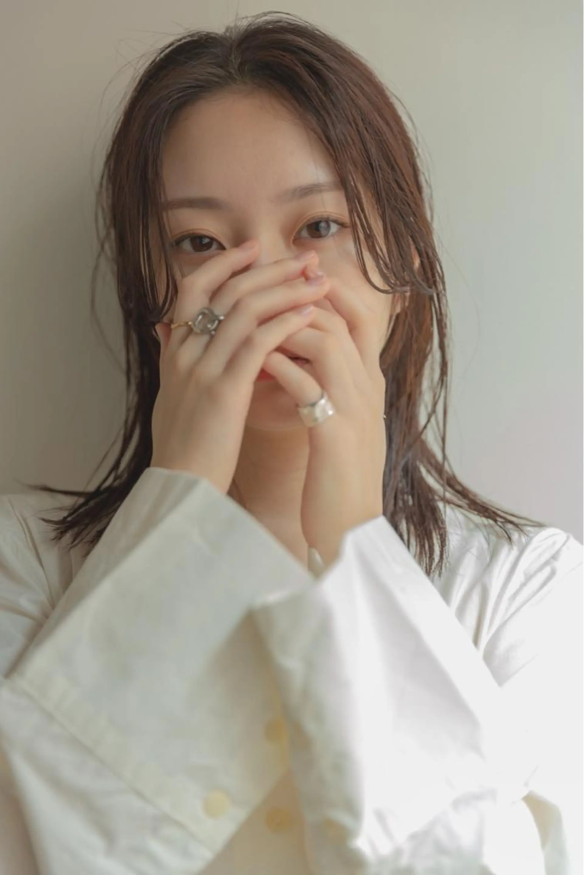 ミディアム カラー ツジガキ ユウスケのヘアスタイル