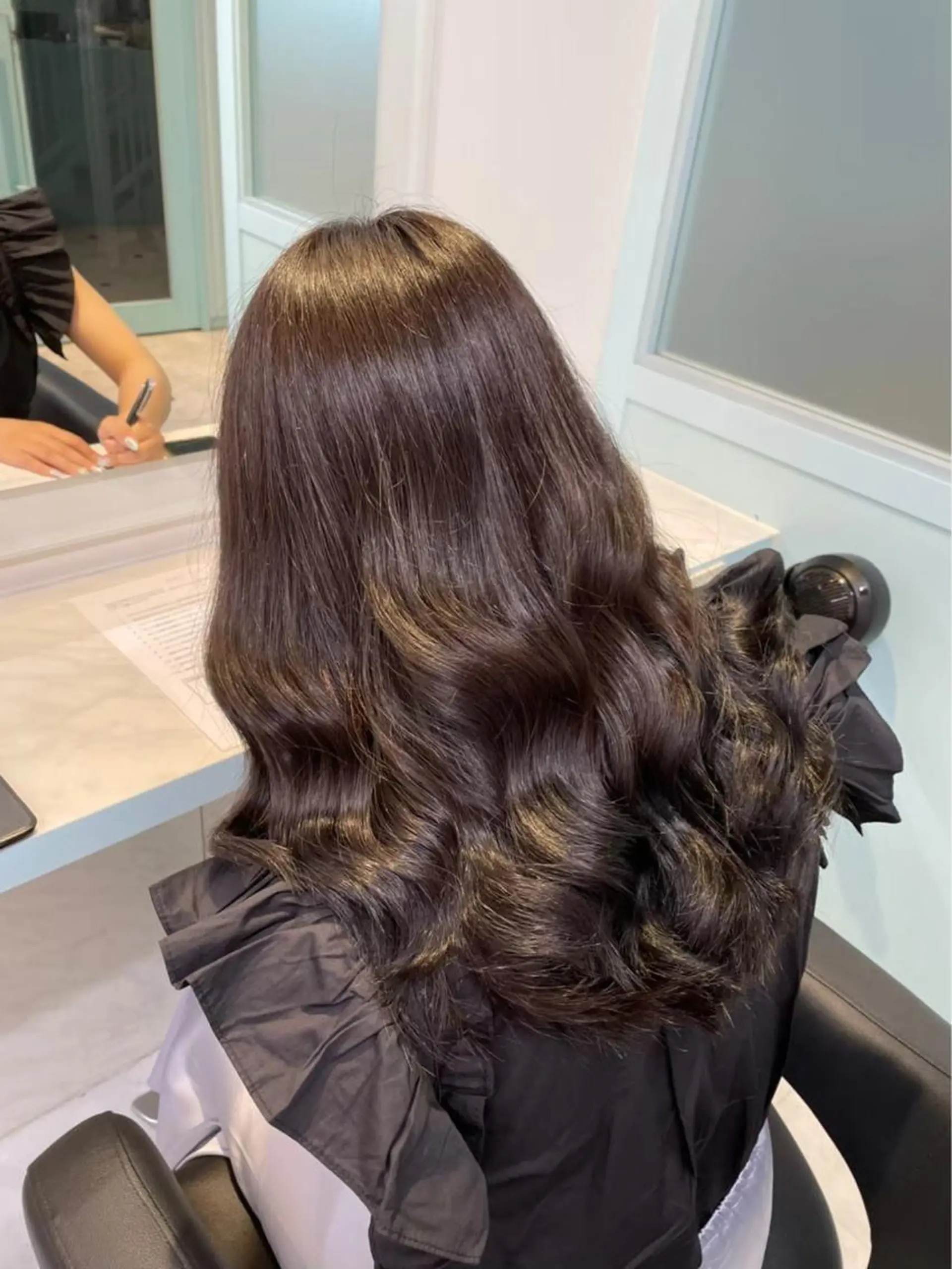 セミロング コテ巻き風パーマ 🦋にこ🦋のヘアスタイル