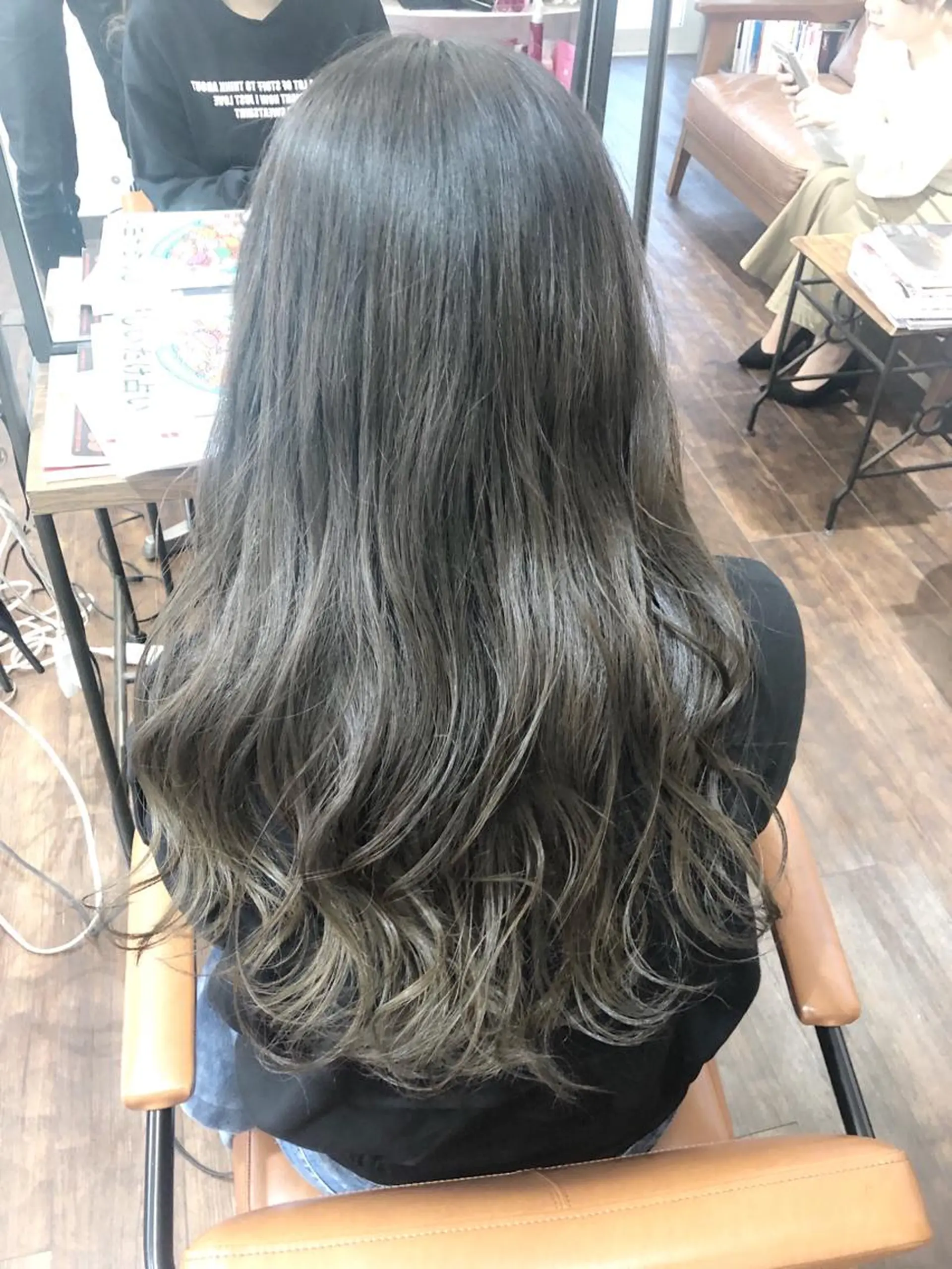 カラー グラデーションカラー イルミナカラー ヘアカラー トリートメント ヘッドスパ グレージュ/髪質改善 Yamato.hのヘアスタイル