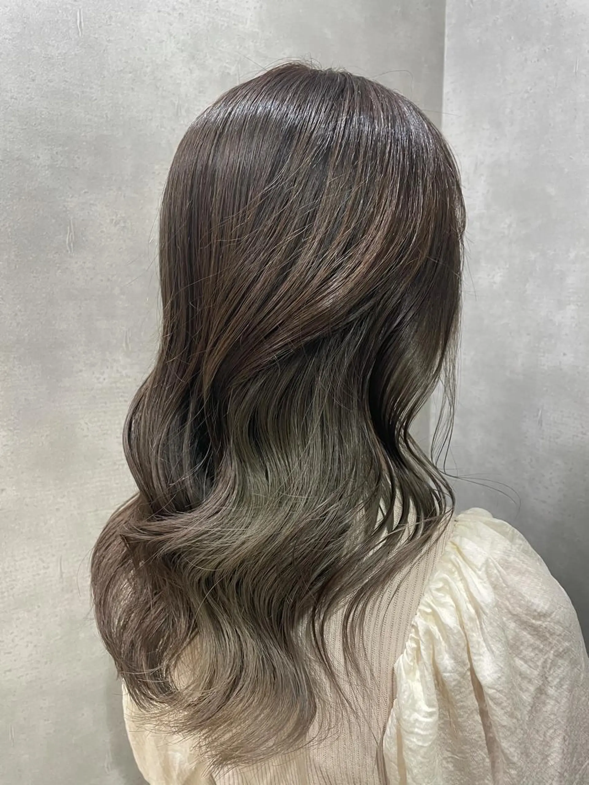 セミロング カラー カット ヘアカラー トリートメント ヘアセット ✨髪質改善特化サロン ✨グシユキヤ✨のヘアスタイル