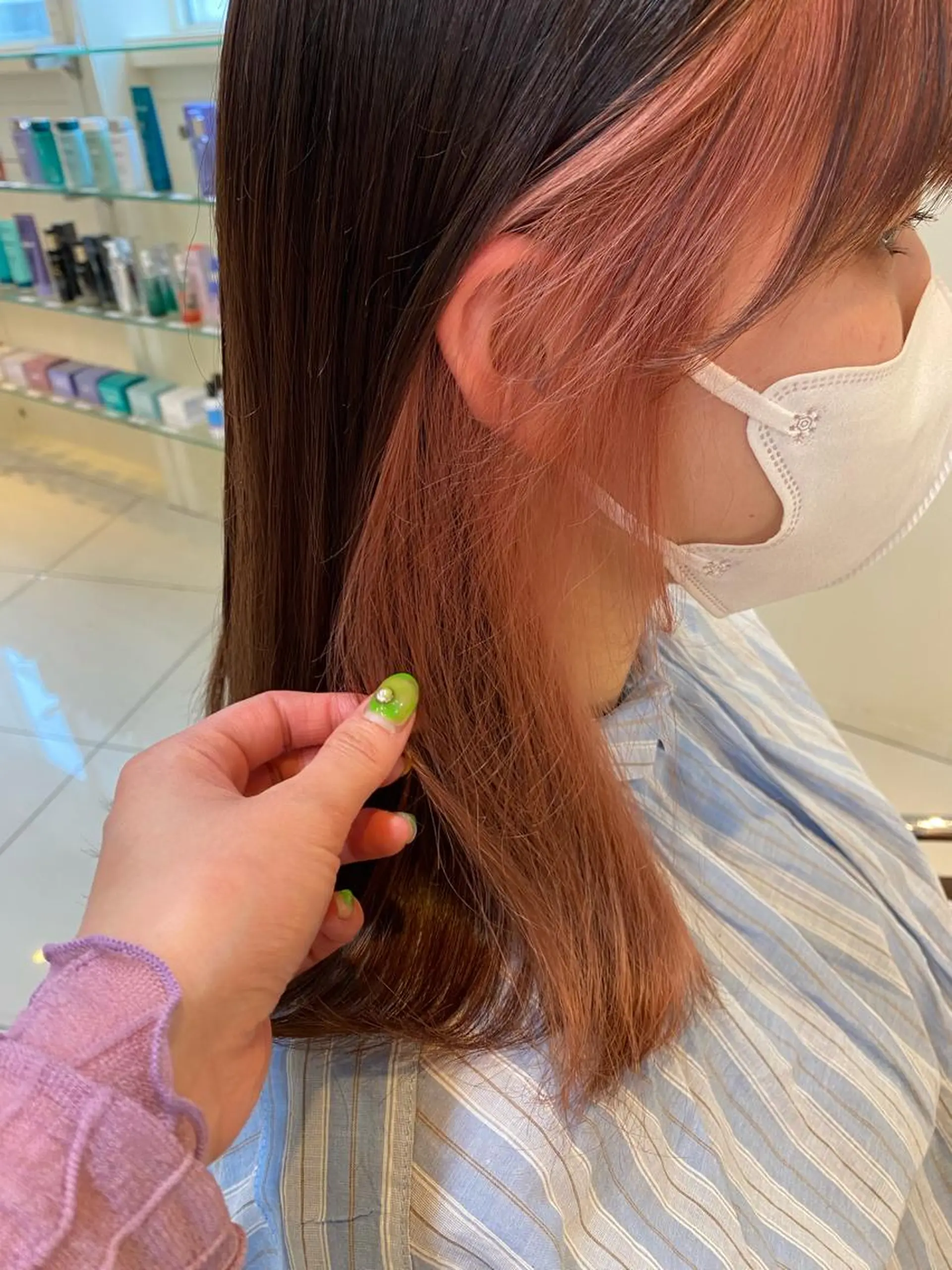 セミロング ヘアカラー ヒラカホ/ ブリーチ/似合わせのヘアスタイル