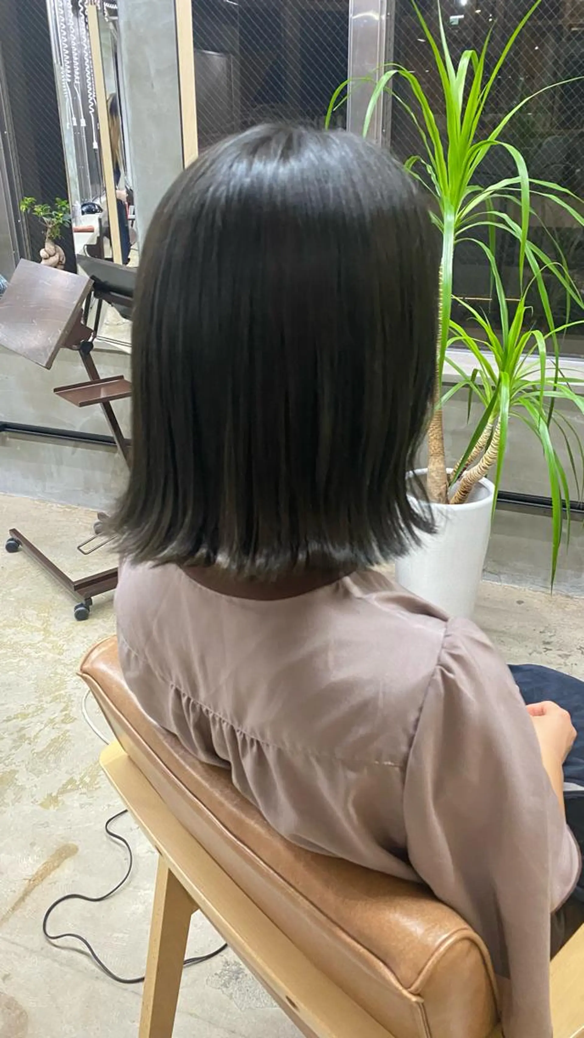 ミディアム カラー シミズ アスカのヘアスタイル