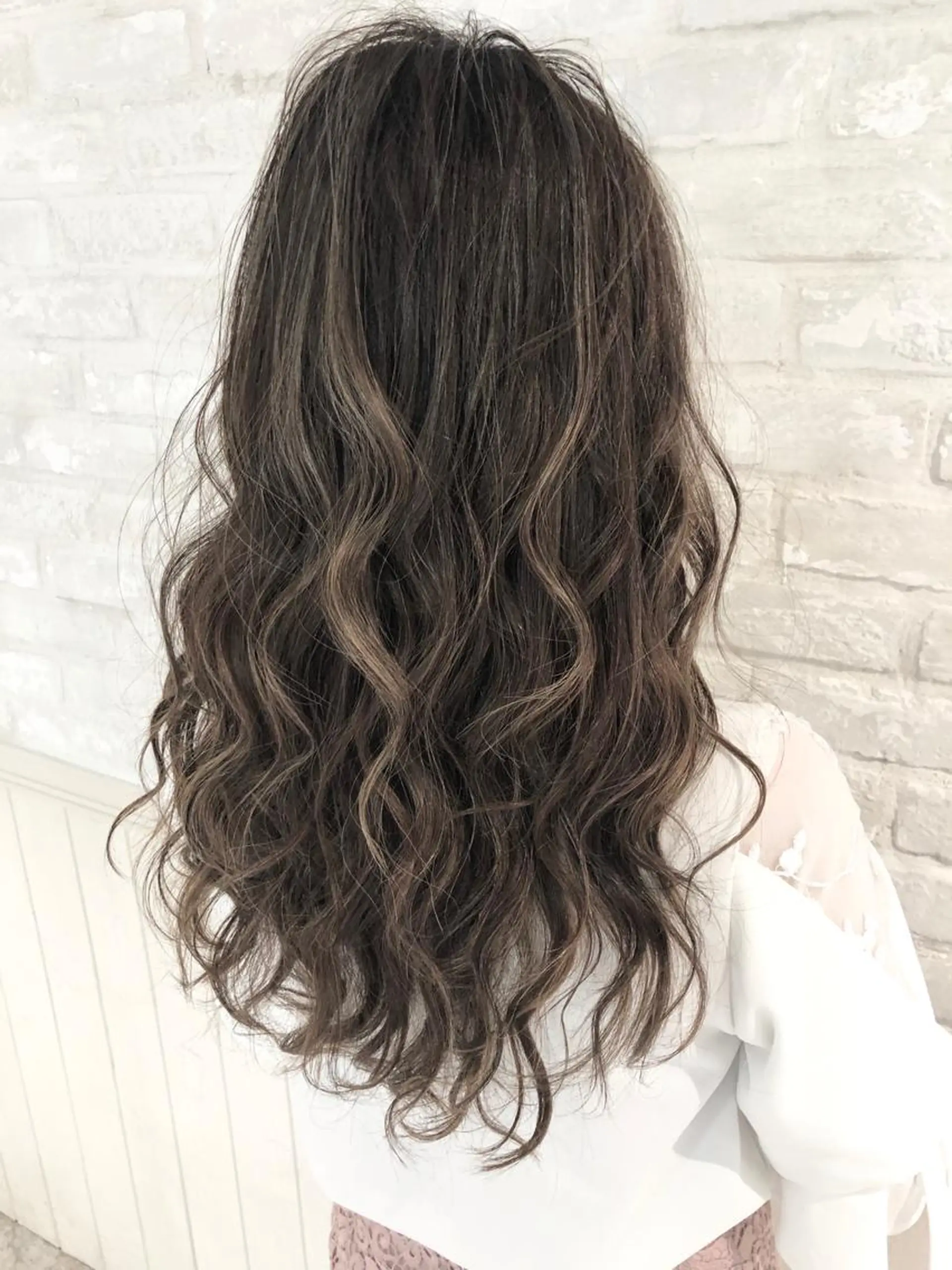 セミロング 白井 秀太郎のヘアスタイル