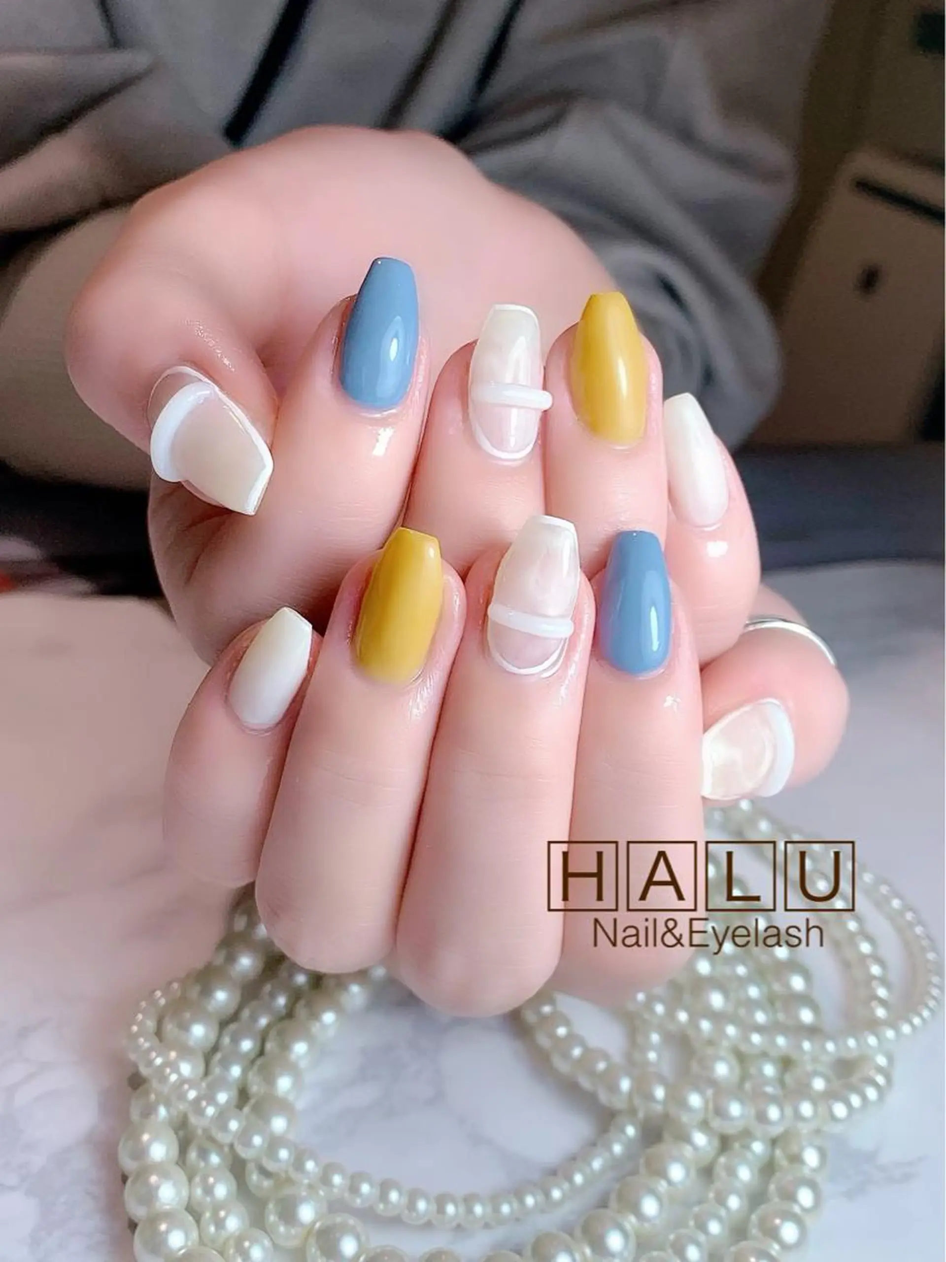 ネイル 春ネイル ホワイト HALU ハルのネイルデザイン