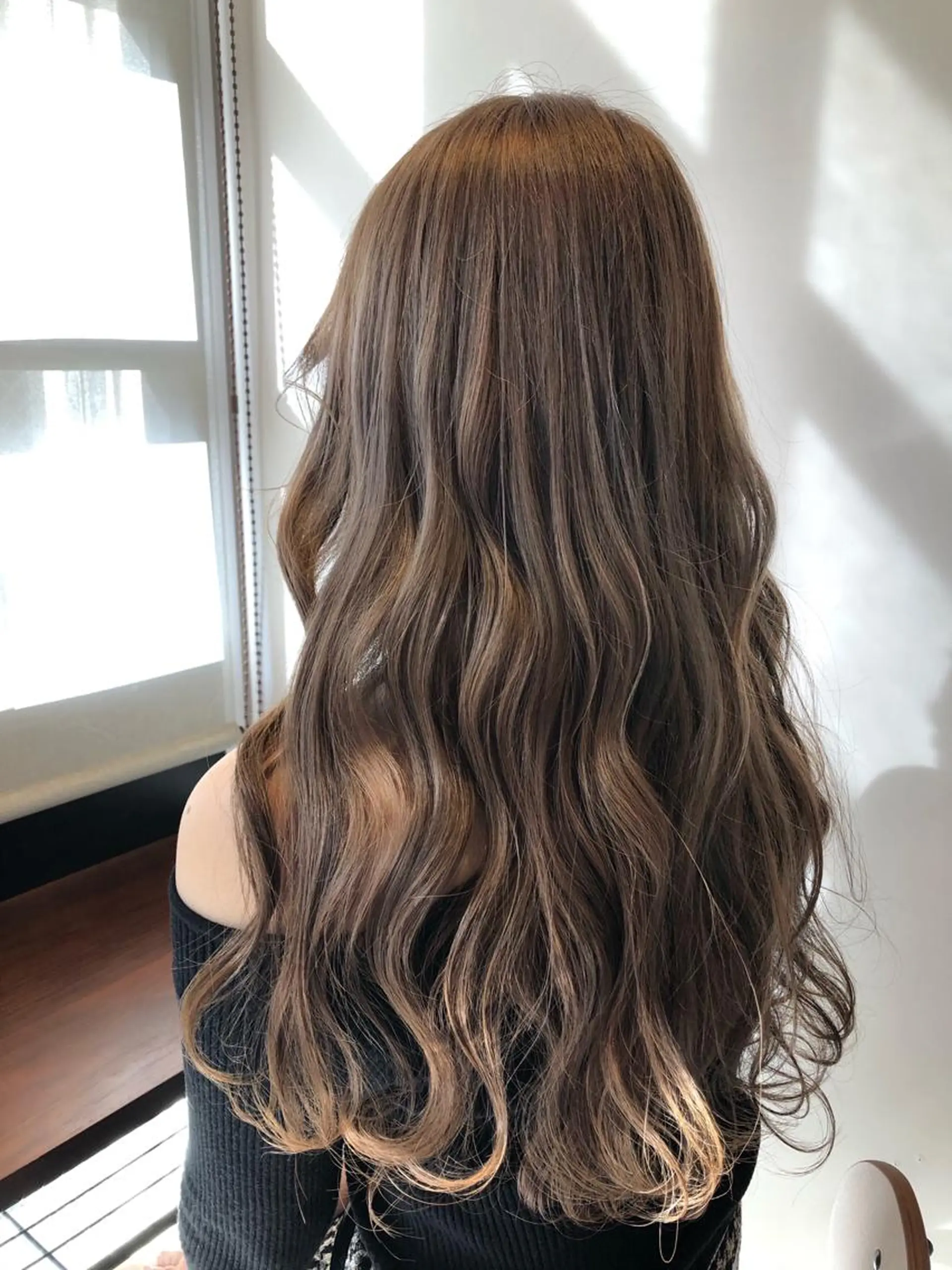 ロング カラー 女性リピ90%🍨 🩷佐藤みずきのヘアスタイル