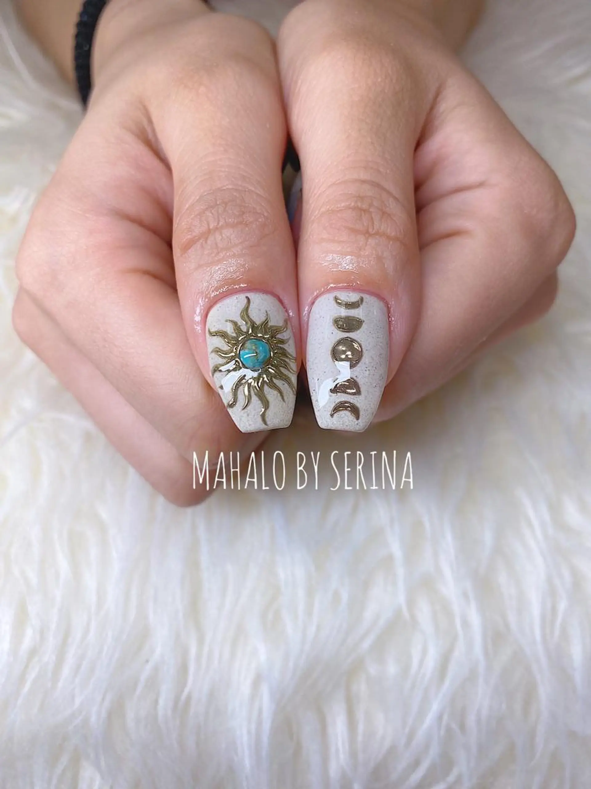 ミディアム ネイル ハンドネイル SUNNY BAE. SERINAのネイルデザイン