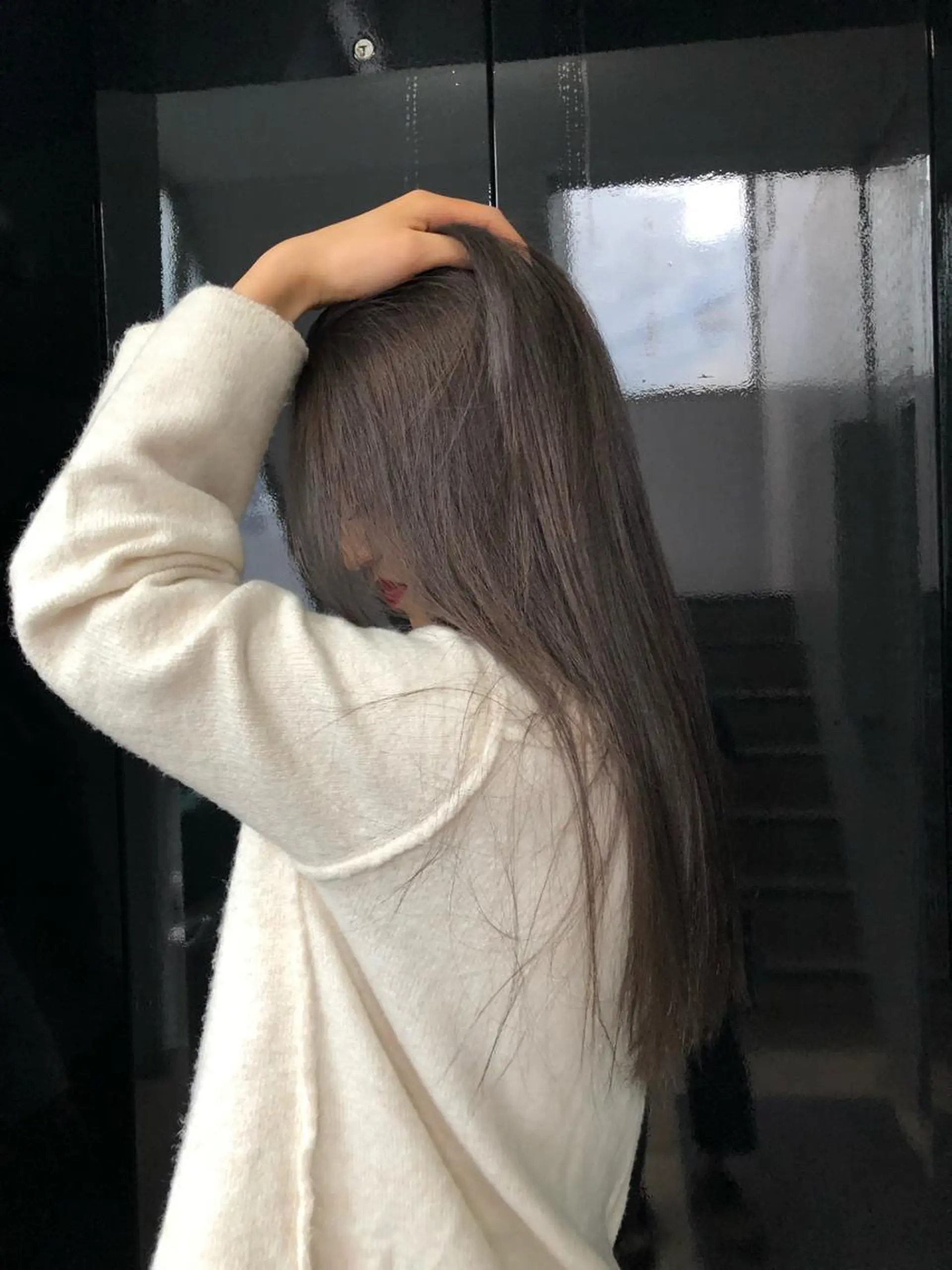 ロング カラー アッシュ ハイトーンカラー カット トリートメント 川野 賢のヘアスタイル