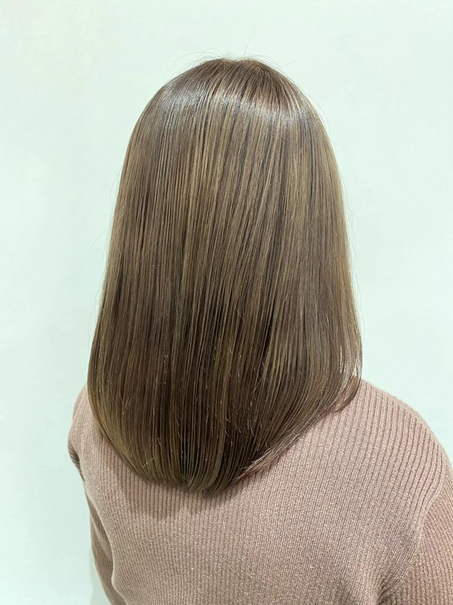 セミロング カラー ベージュカラー カット ヘアカラー トリートメント 横浜/韓国/レイヤー カット/ユイナ🎀のヘアスタイル