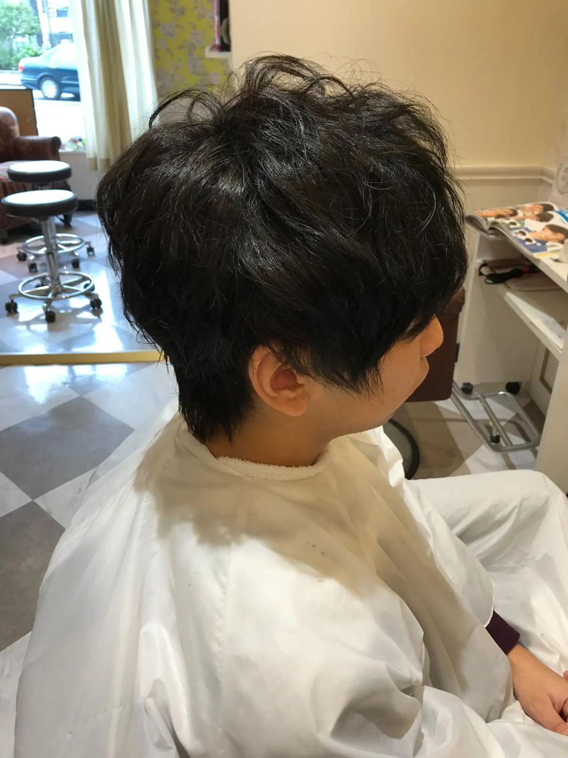 カラー メンズ 粟田 めぐみのヘアスタイル