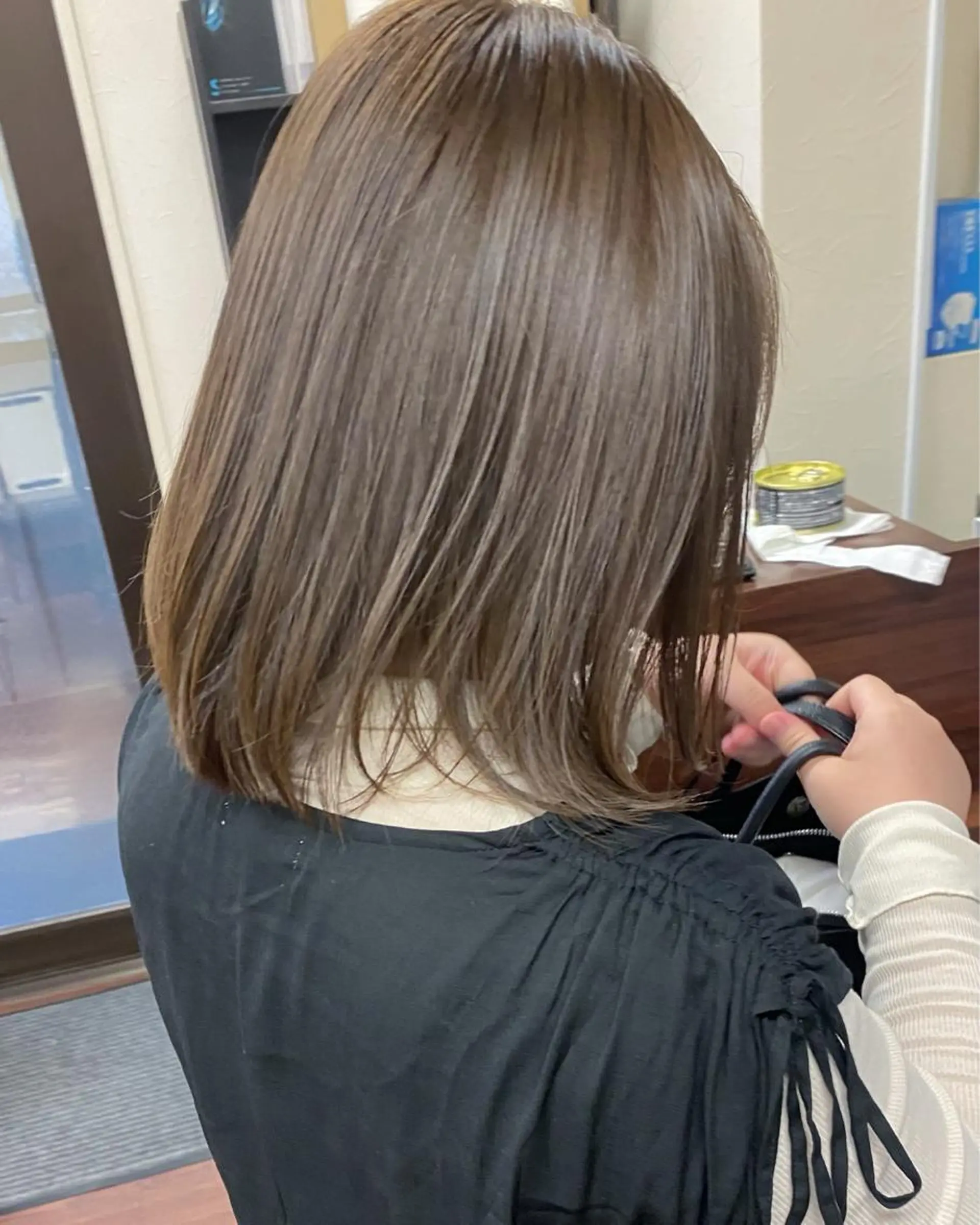 ミディアム カラー オリーブカラー 髪質改善 トリートメント ヘアカラー トリートメント せこぐち まいのヘアスタイル