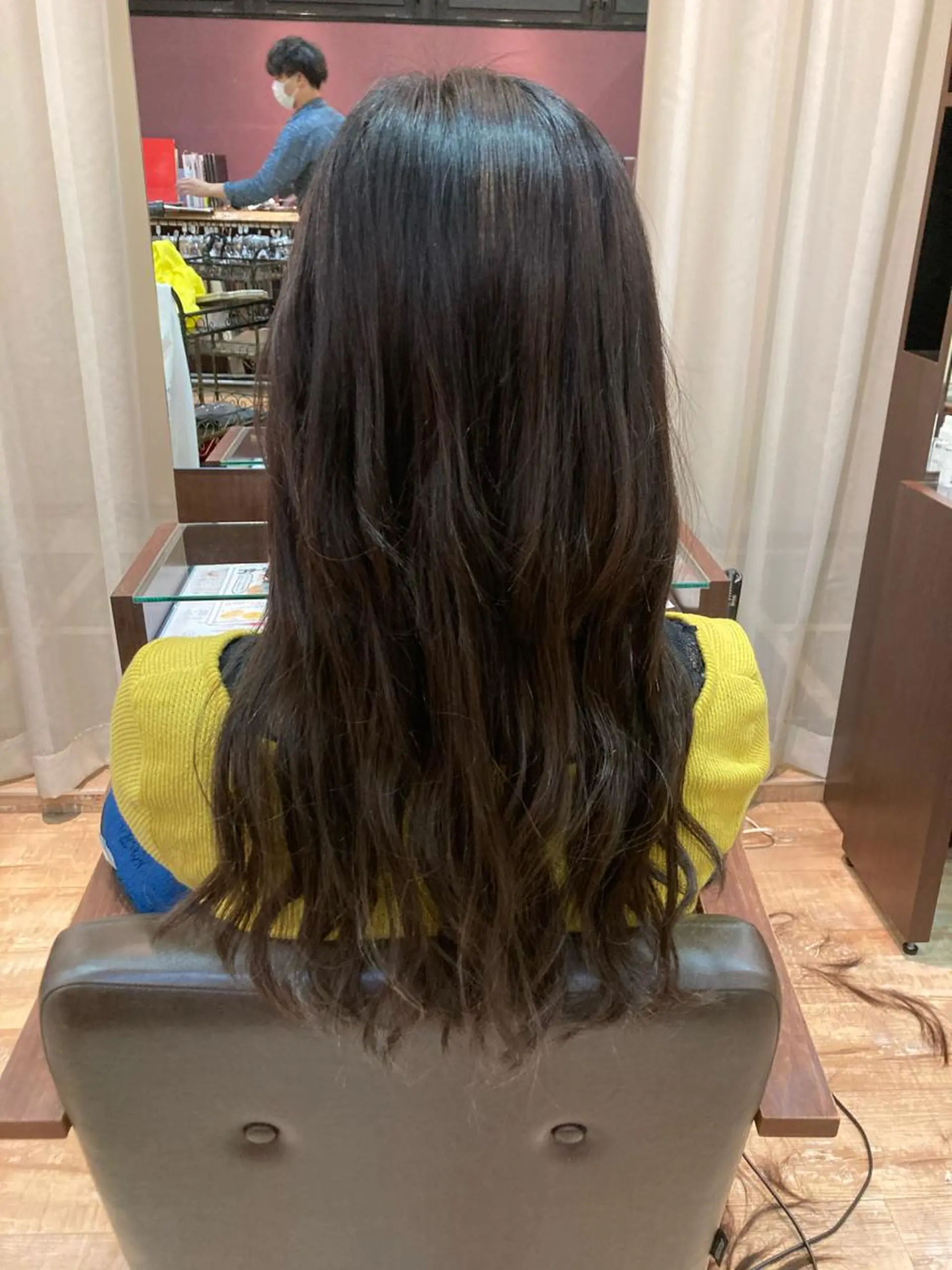 ロング 切りっぱなしボブ シールエクステ ボブ エクステ ロング 松村 由莉香/ カラー/髪質改善のヘアスタイル