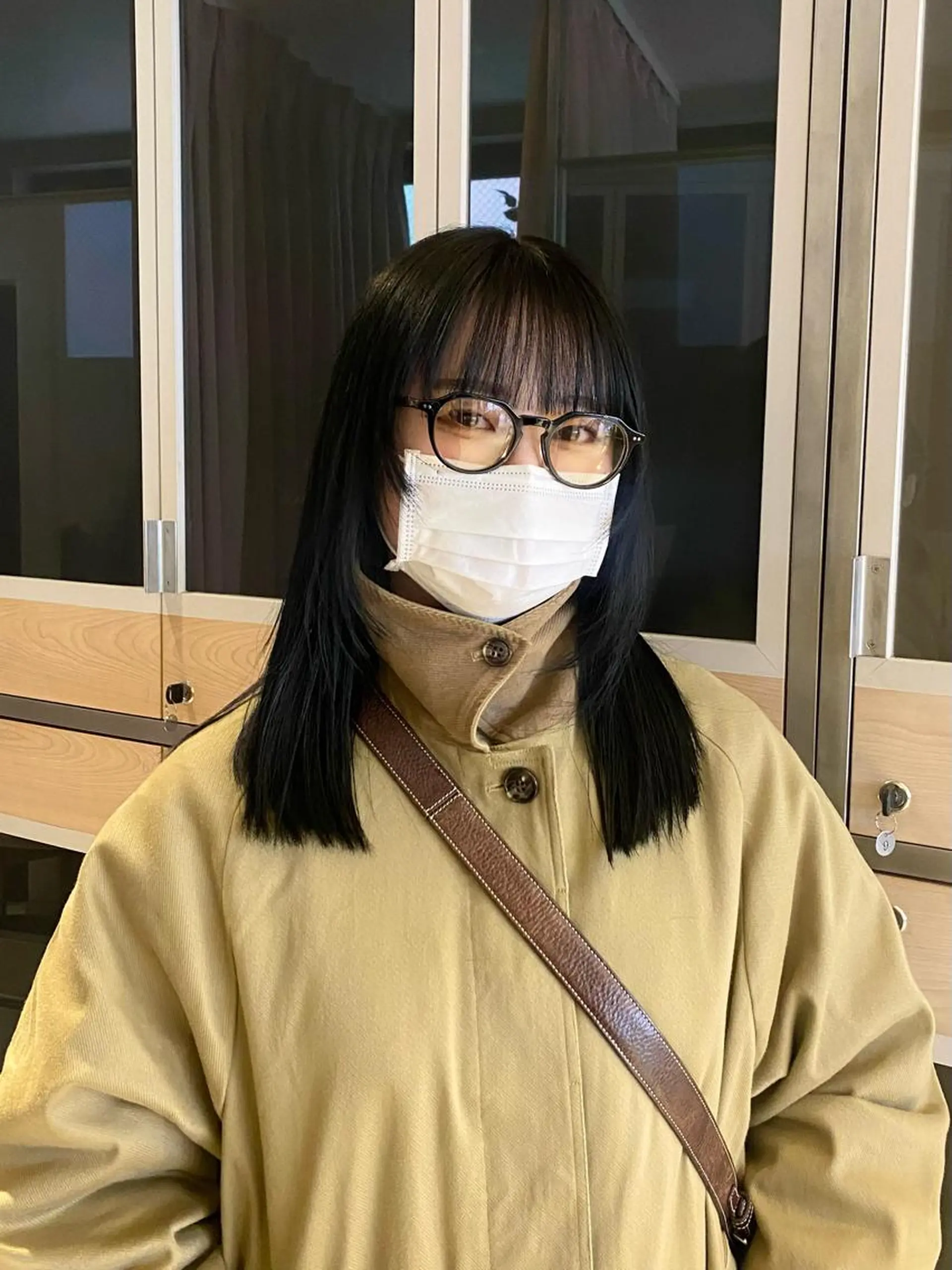 セミロング カラー 艶髪/ダークトーン 🩶丸山日向のヘアスタイル