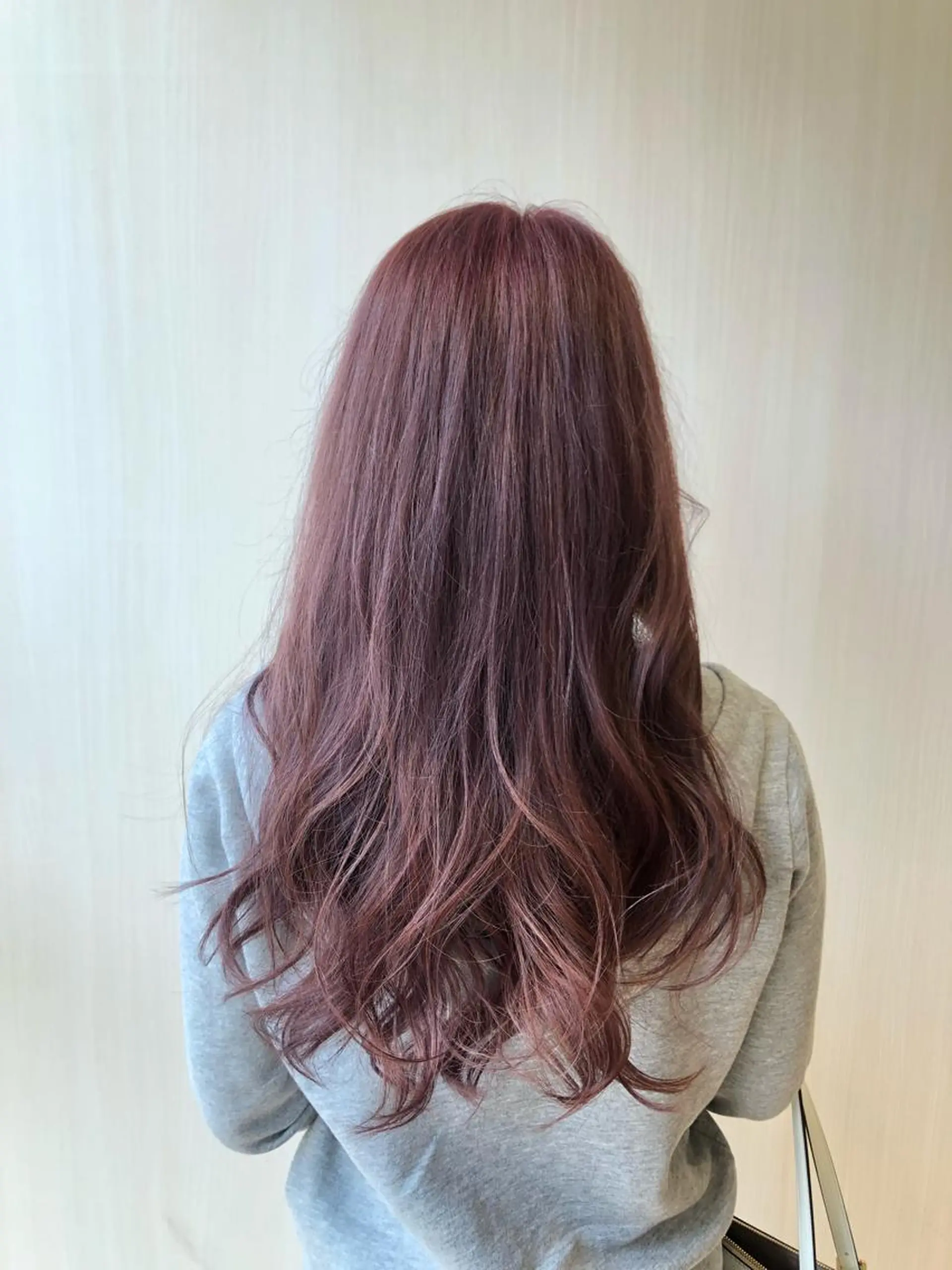 セミロング カラー 川本 あゆのヘアスタイル
