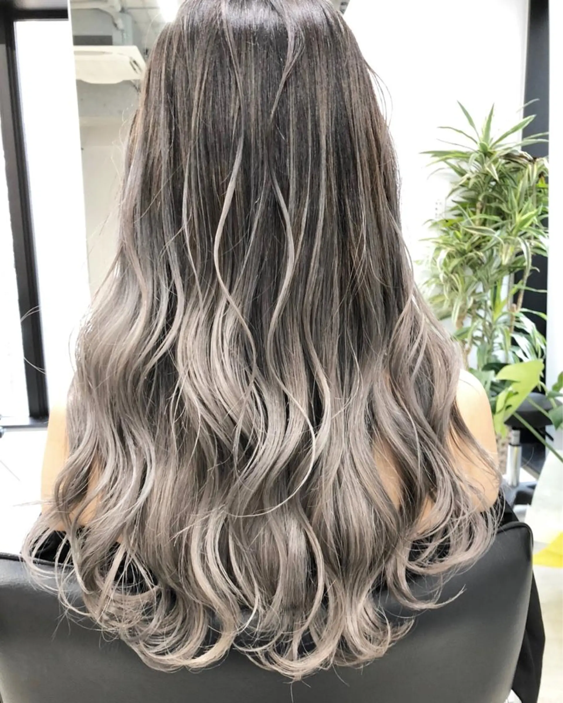ロング カラー バレイヤージュ レイヤーカット ✨カラー指名 No.1✨keitaのヘアスタイル