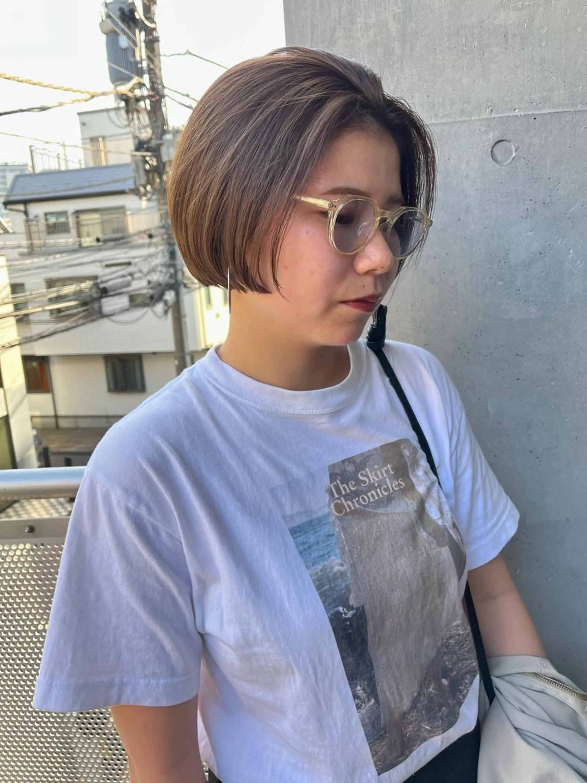 ショート アッシュ ミルクティーブラウン ピンクブラウン レイヤーカット カット ヘアカラー ハイトーンNo.1✨ パーマ✨イマイタツヤのヘアスタイル