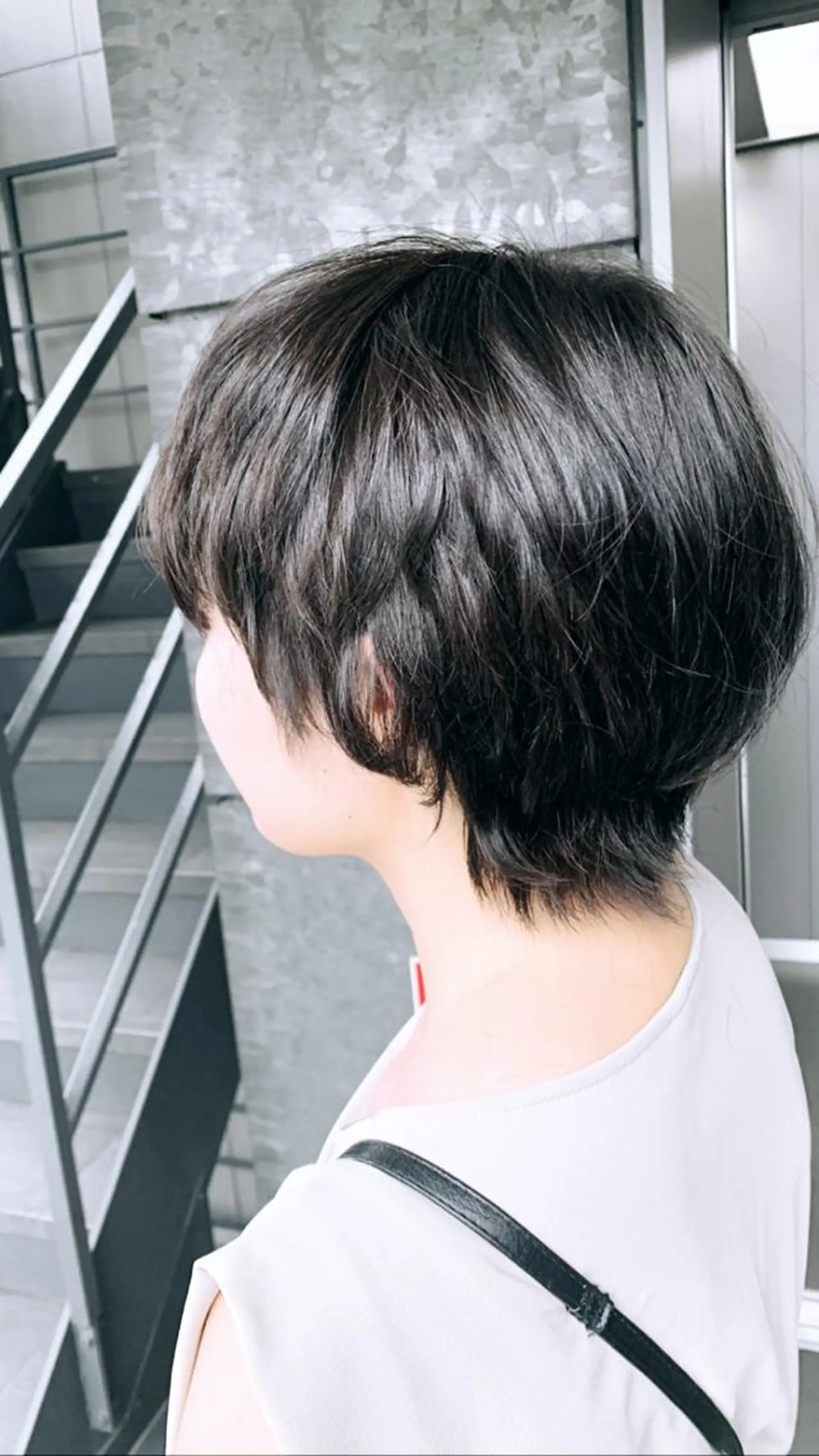 ショート アッシュ ショートヘア ウルフカット 髪質改善/白髪ぼかし KENTAのヘアスタイル