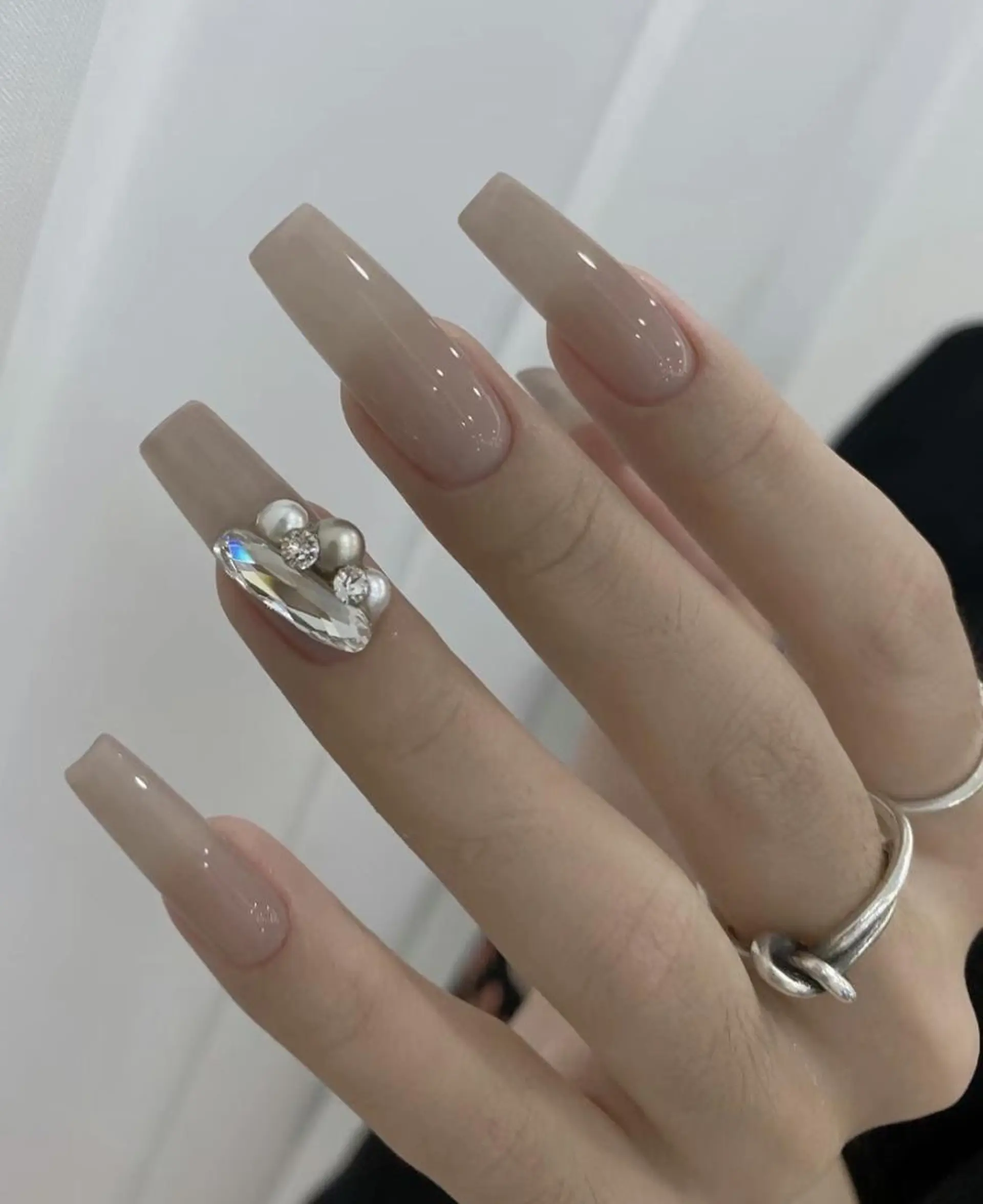 ネイル フットネイル フレンチネイル ガラスフレンチ 韓国ネイル マグネットネイル AB マツエクネイルサロンのネイルデザイン