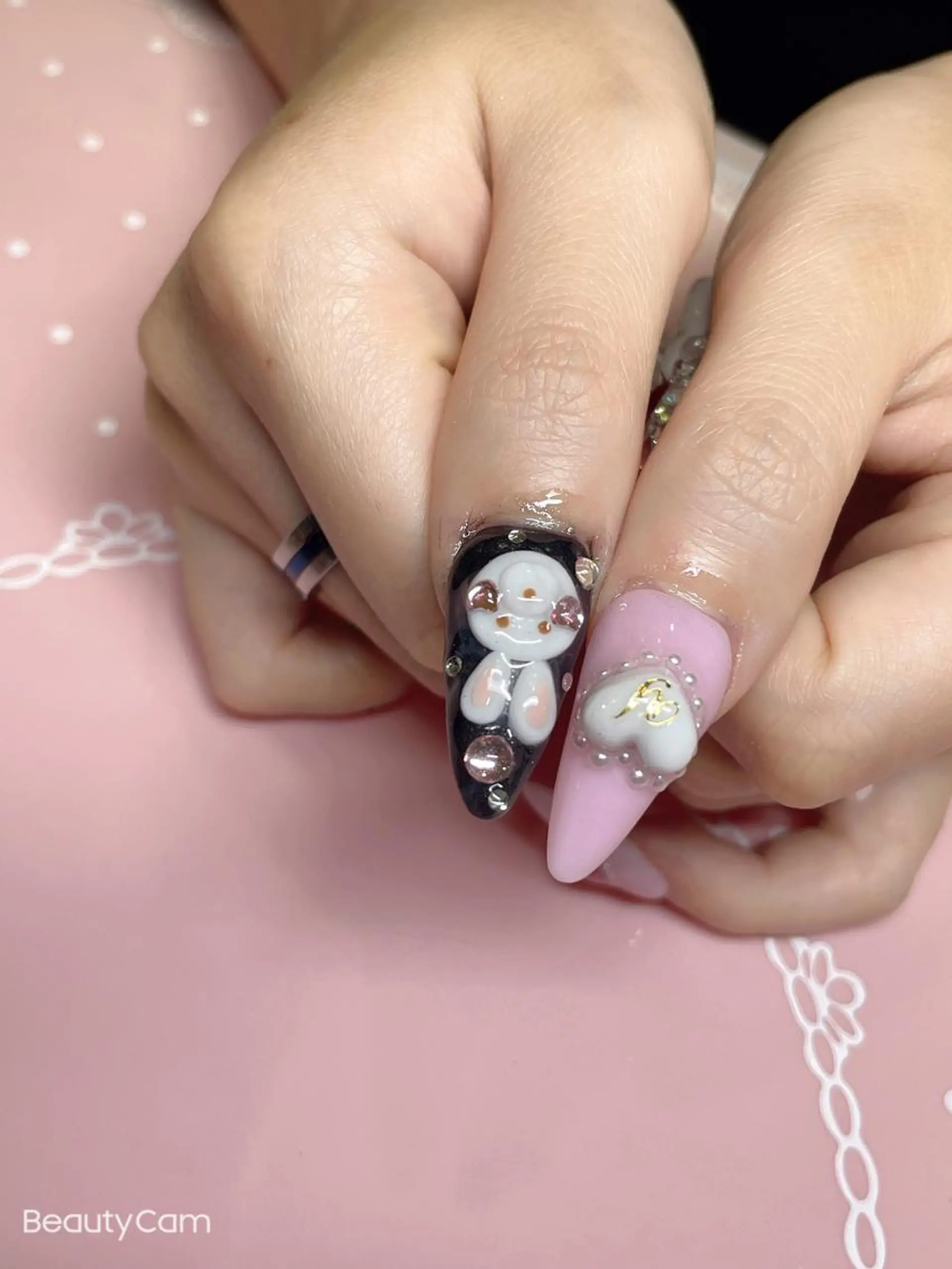 セミロング ネイル ハンドネイル 《LB》ラブリエ Nail&eyeのマツエク・マツパデザイン