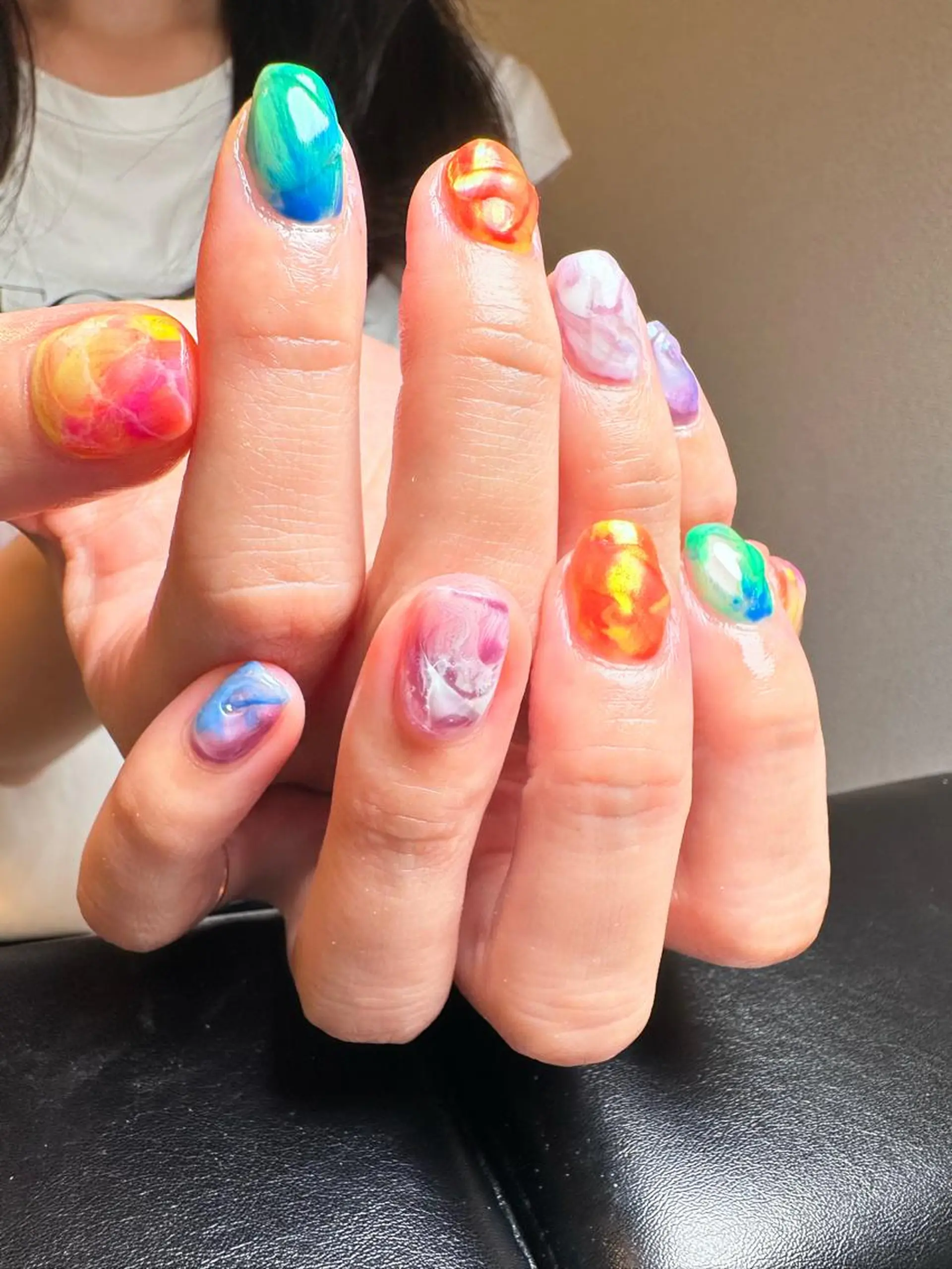 ネイル ニュアンスネイル ハンドネイル ハンドケア Atelier Ariのネイルデザイン