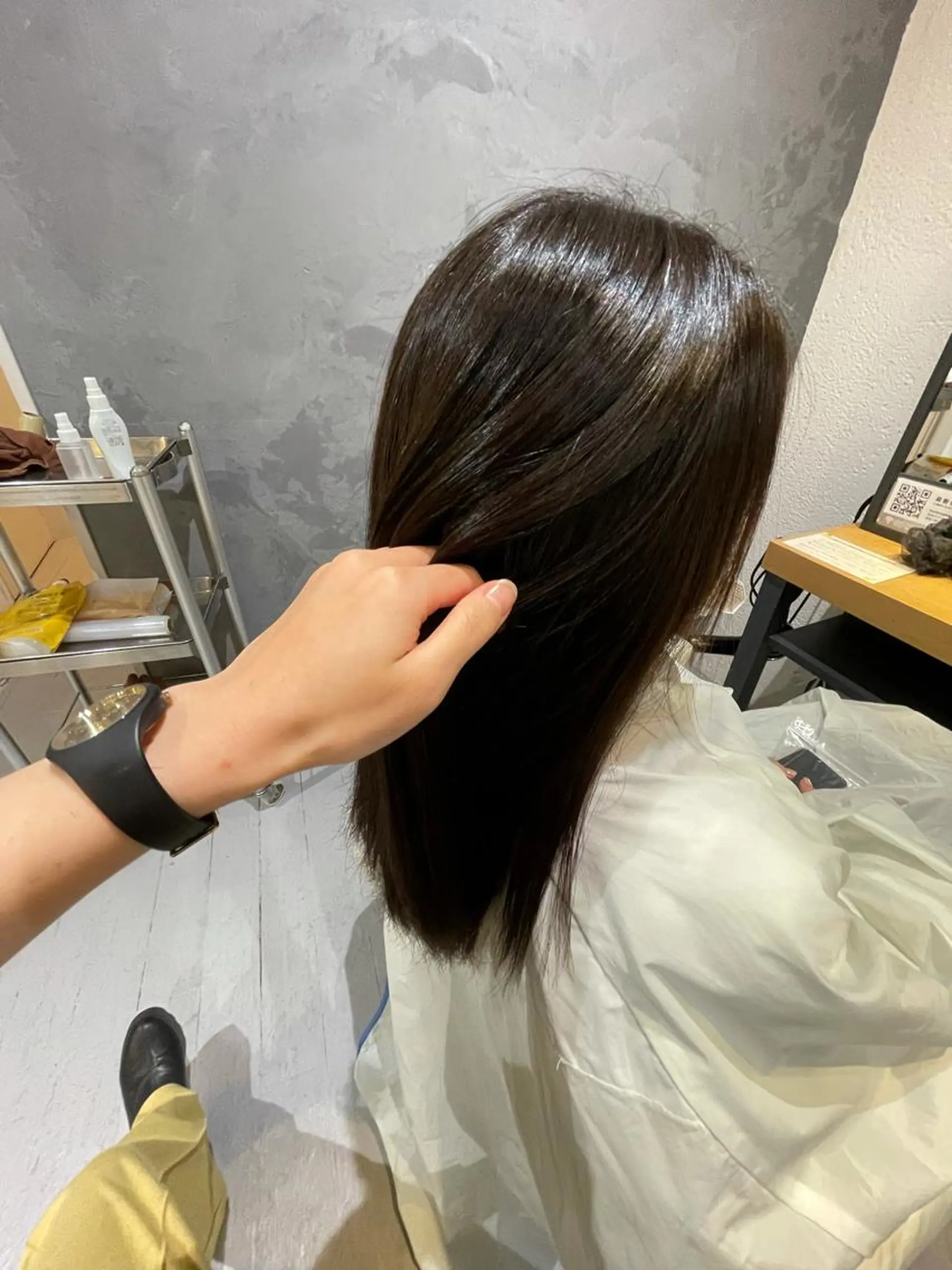 ロング 伊藤 陽のヘアスタイル