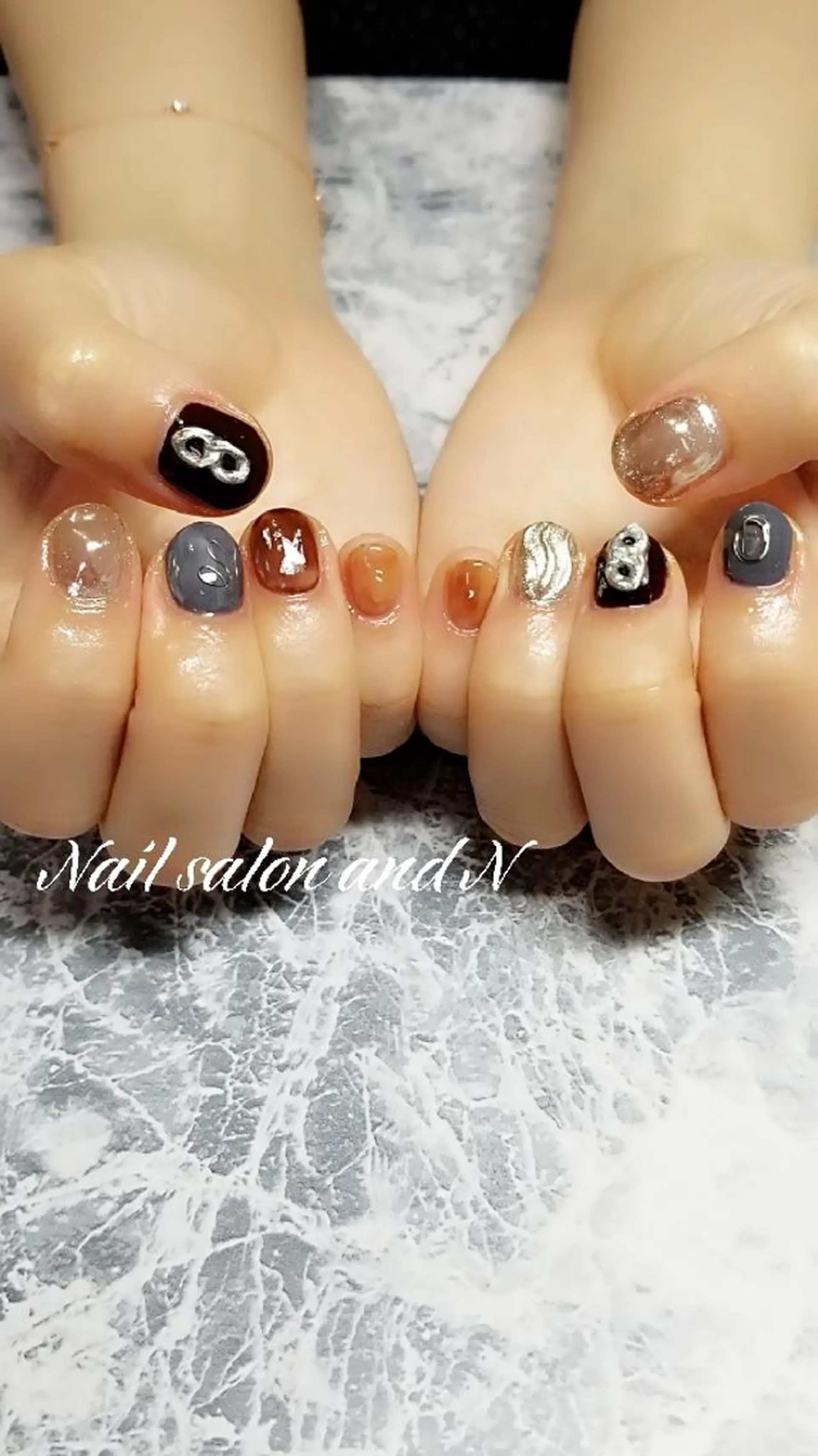 ネイル and Nのネイルデザイン