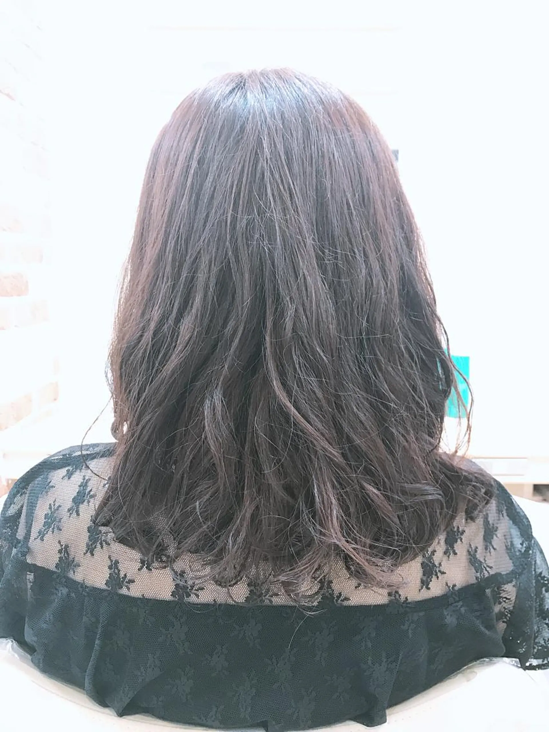 ミディアム 店長ハイトーンカラー 柞山史奈のヘアスタイル