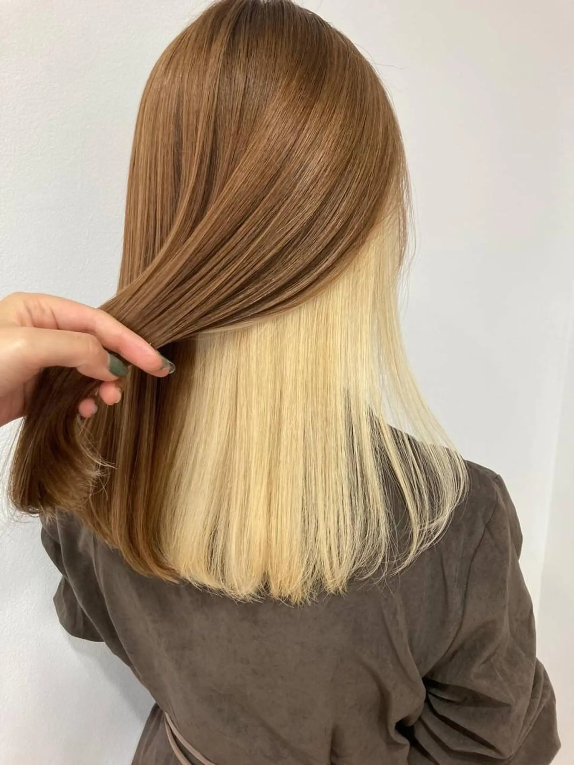 ミディアム カット ヘアカラー トリートメント ❄️透明感カラー❄️ メンズ✂️TOWAのヘアスタイル