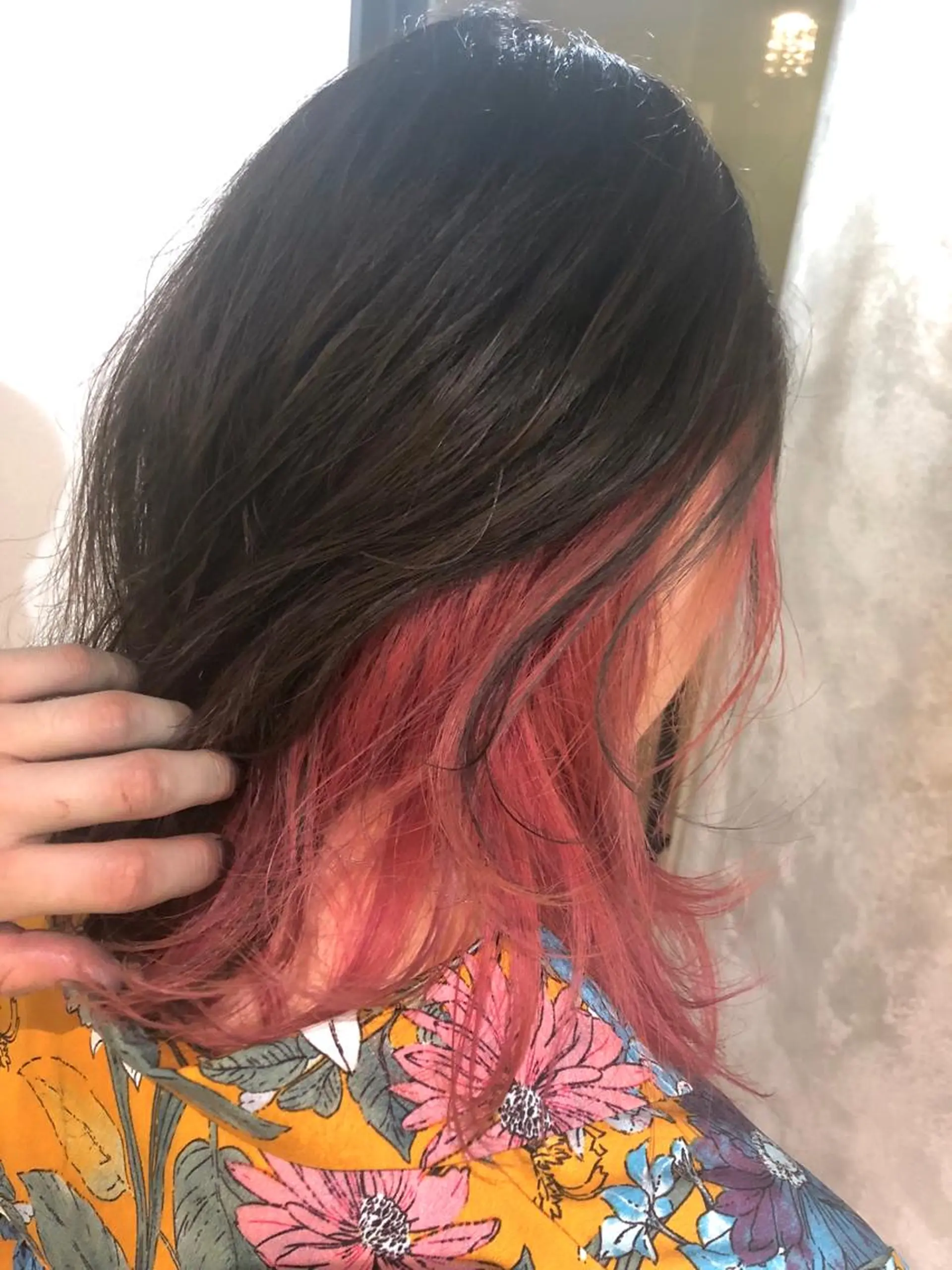 ミディアム カラー ピンクカラー ヘアカラー トリートメント 松村 崇弘のヘアスタイル