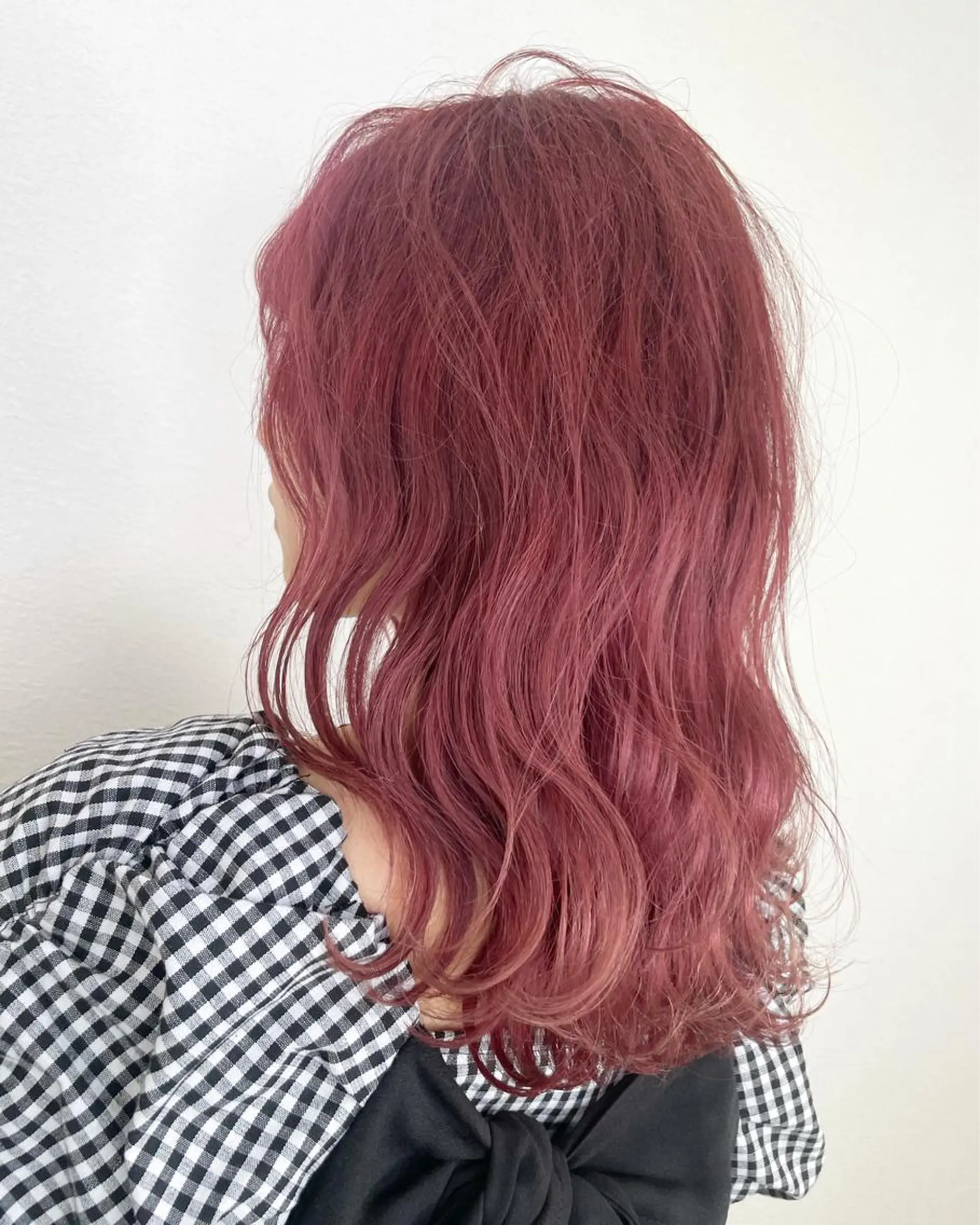 セミロング カラー ブリーチ ピンクカラー 失敗したくない人へ ハイトーン美容師のヘアスタイル