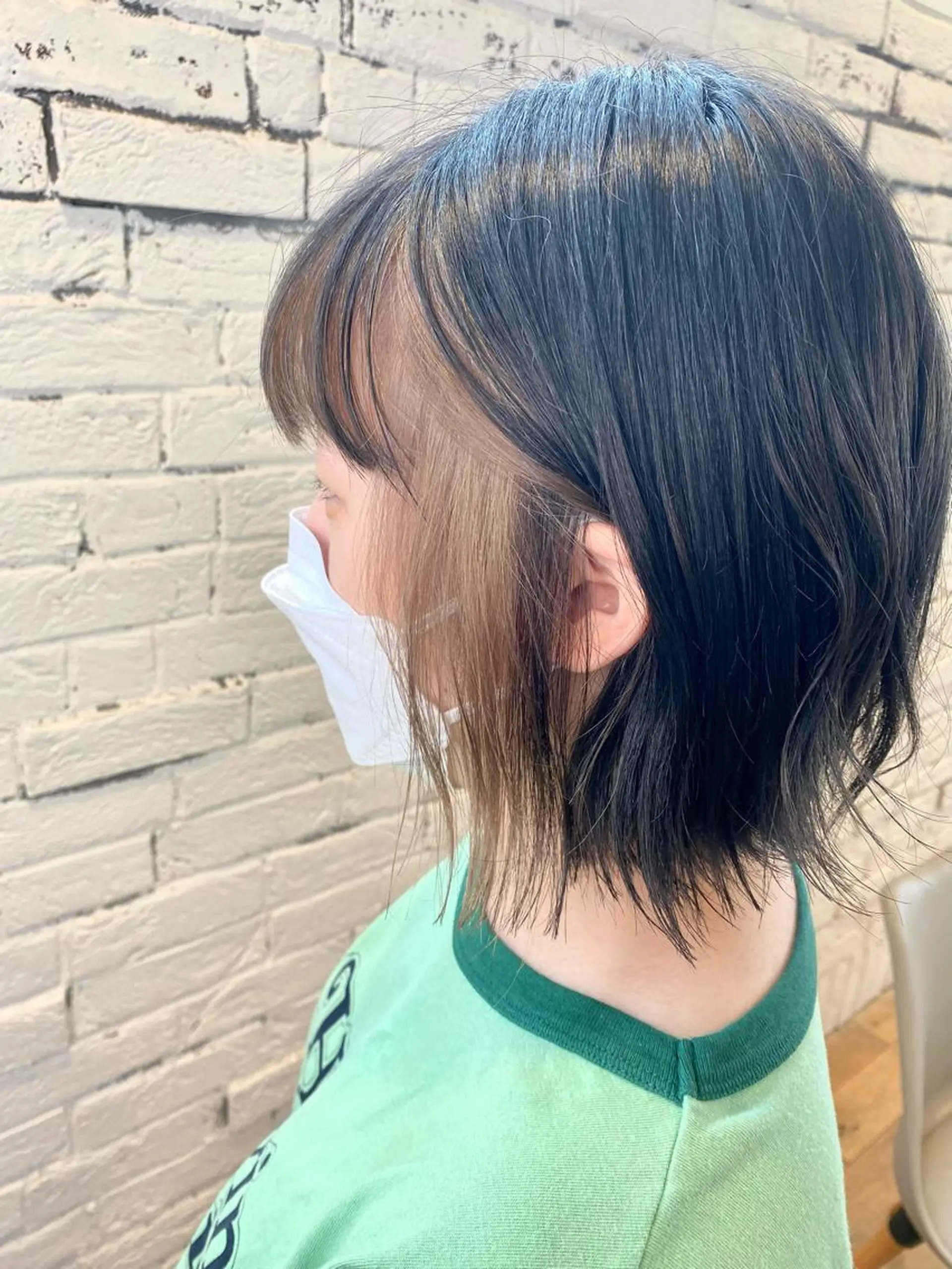 カラー 前田 輝のヘアスタイル
