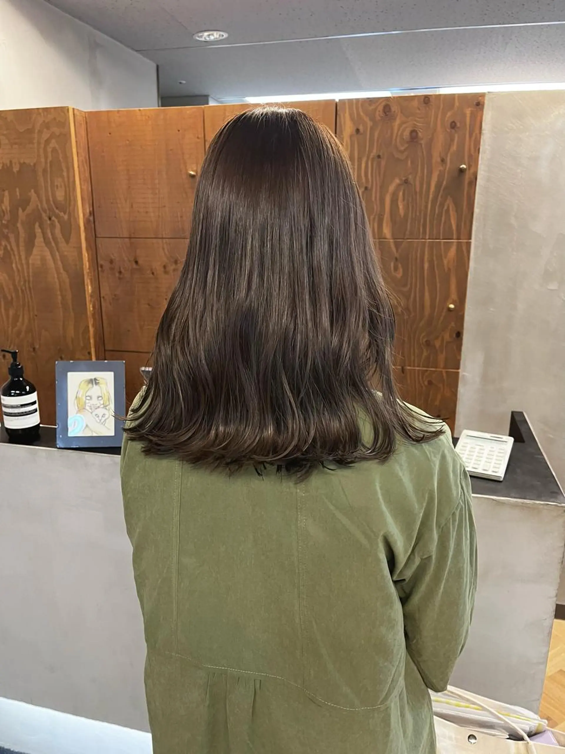 セミロング カラー ブリーチ ダブルカラー ブリーチなしカラー ena/ブリーチなし 透明感・レイヤー🎀のヘアスタイル