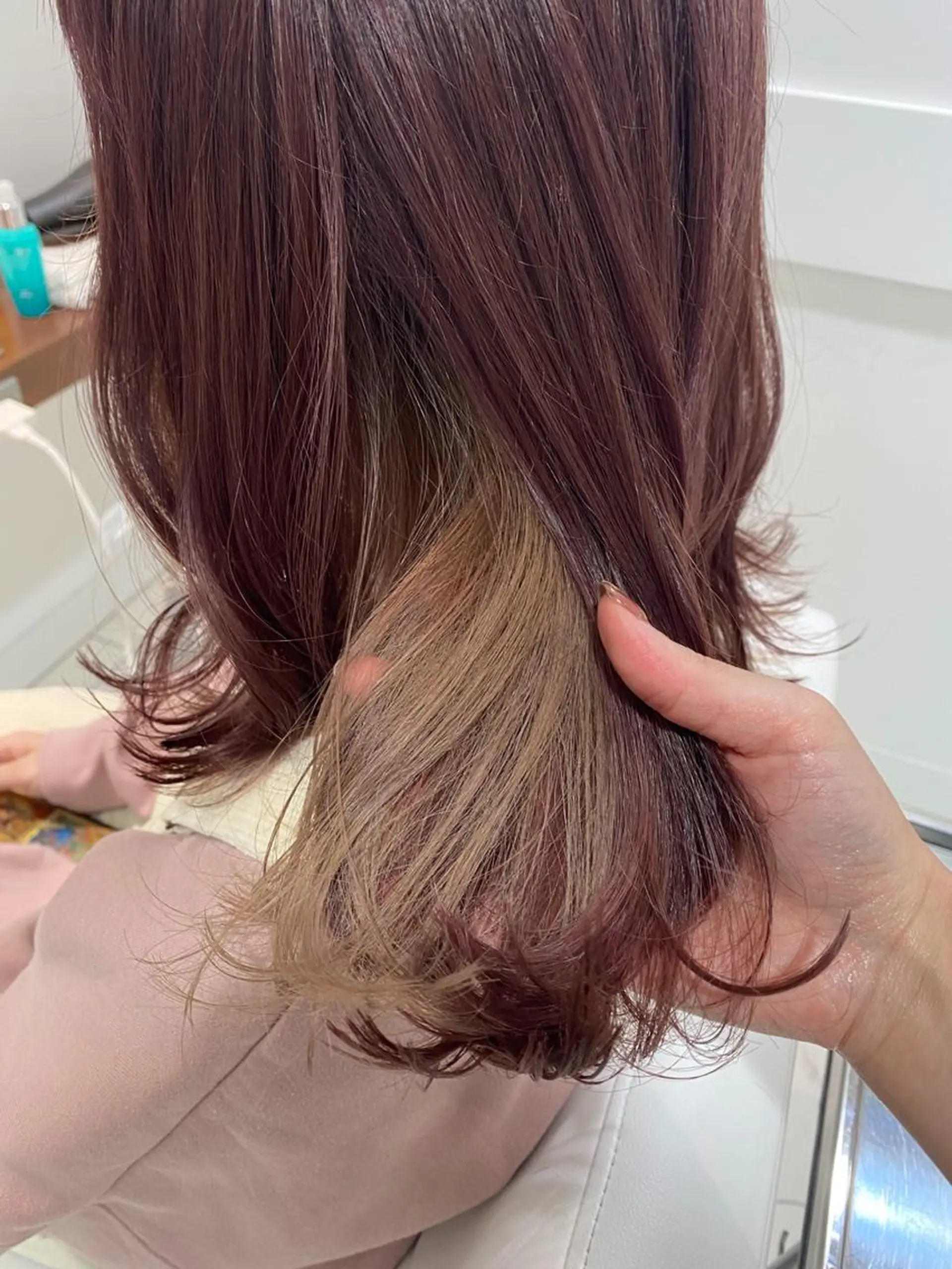 ミディアム カラー ウルフカット ハッシュカット/七海のヘアスタイル