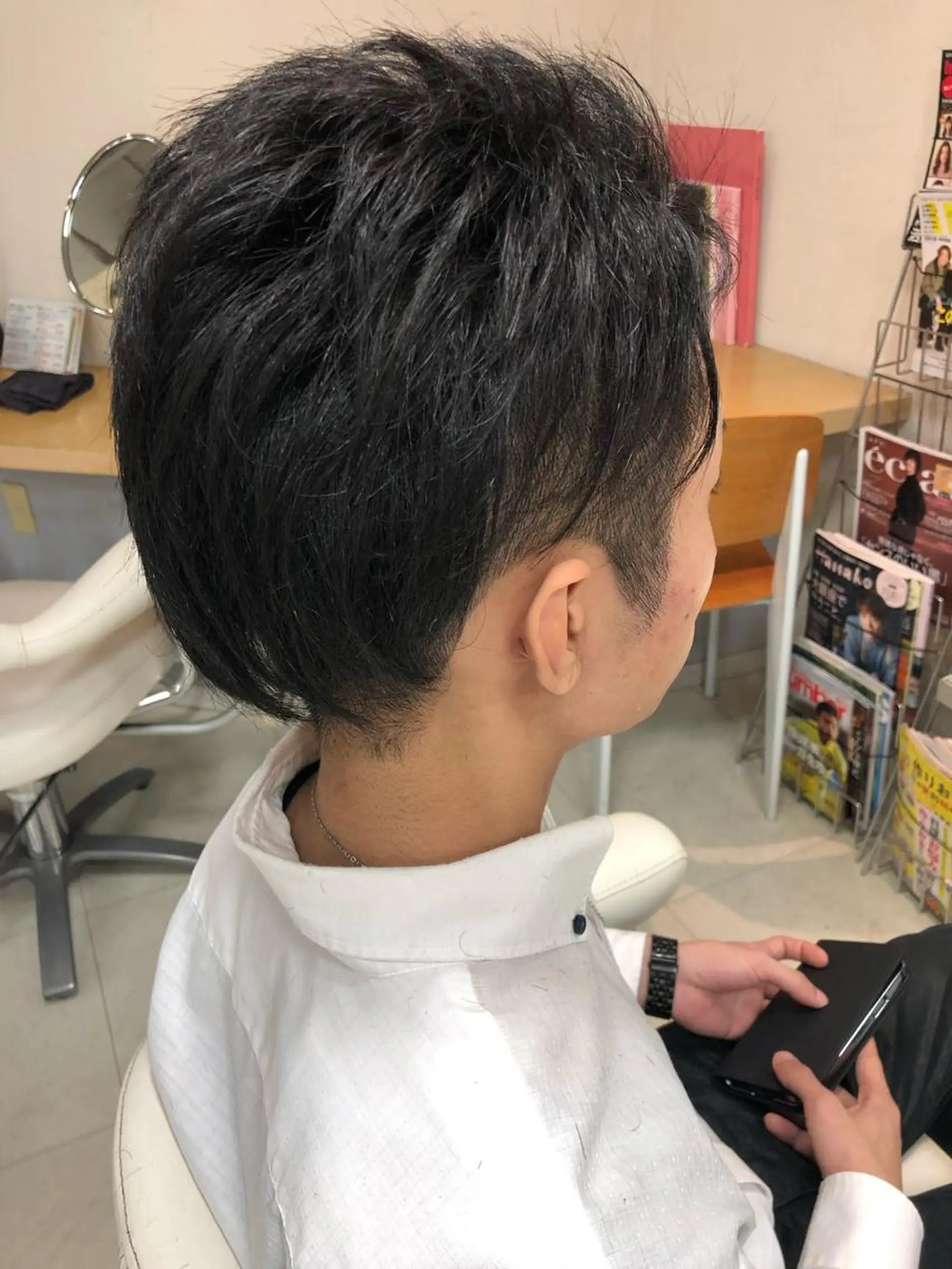 メンズ 刈り上げ 阿部 美咲のヘアスタイル