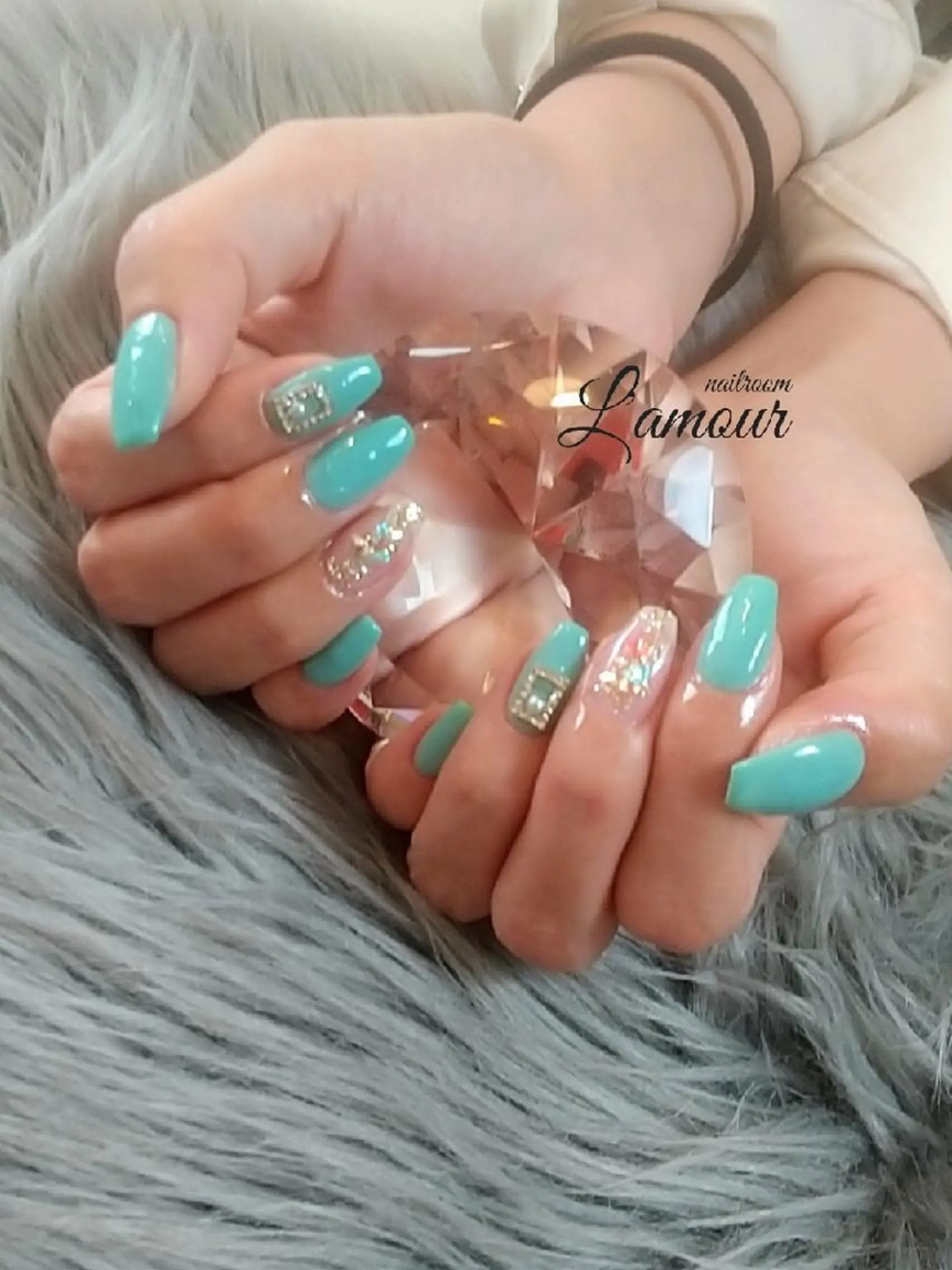 ネイル フットネイル 韓国ネイル ニュアンスネイル 赤色 スカルプネイル L'amour 吹田市のネイルデザイン