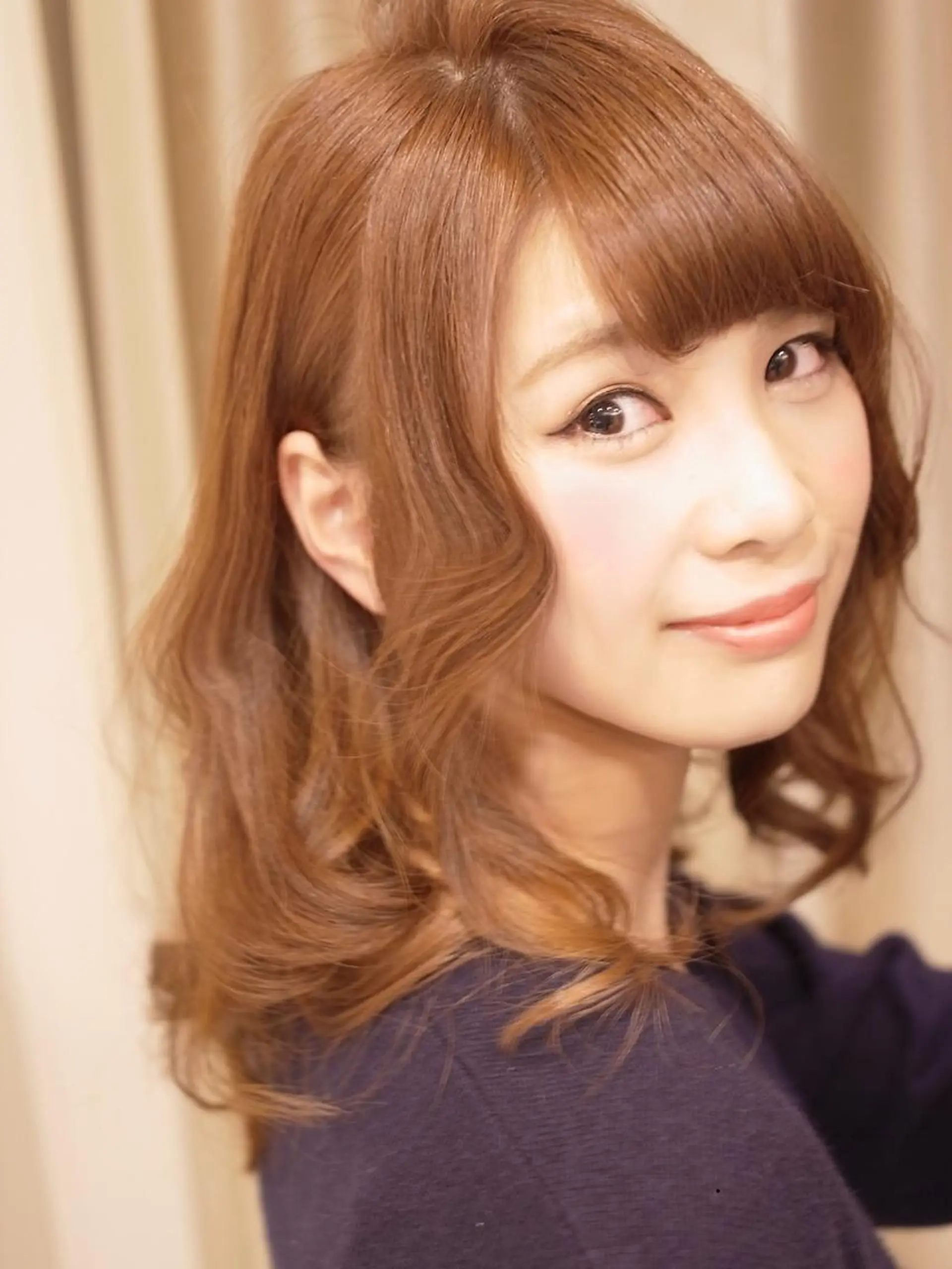 ミディアム 浜田 敦史のヘアスタイル