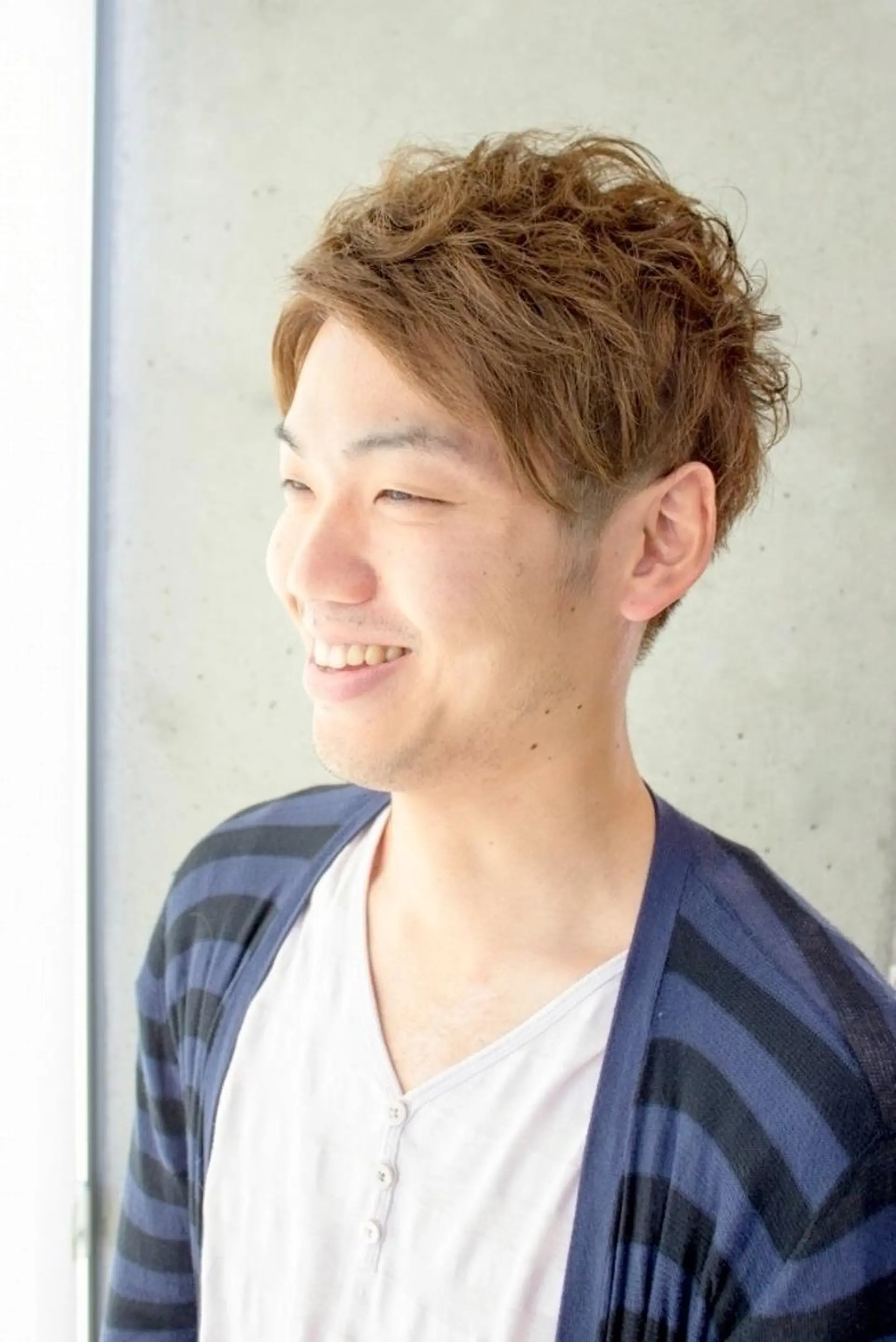 ショート カラー パーマ メンズ メンズパーマ 村上 貴徳のヘアスタイル