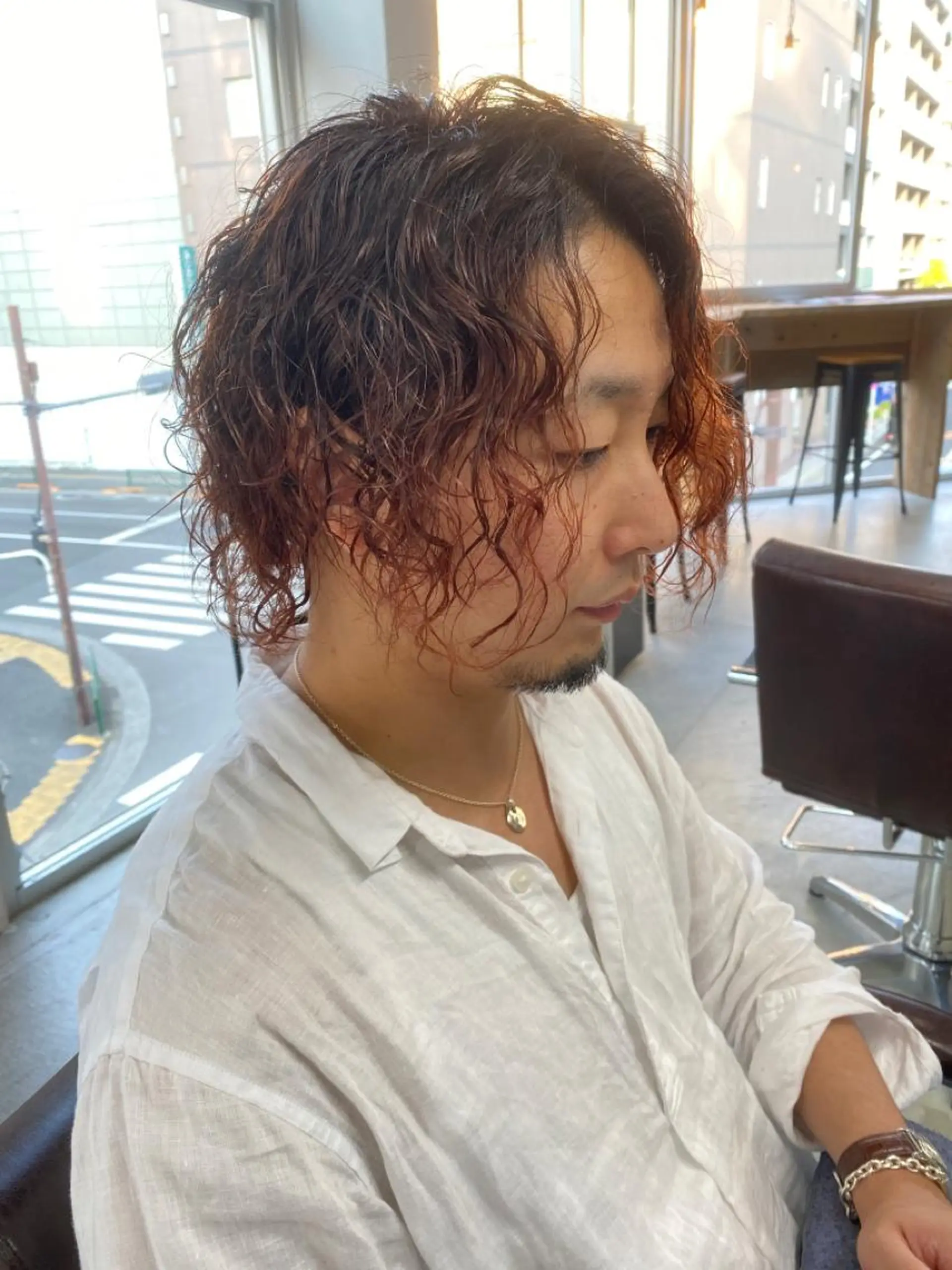 ミディアム カラー パーマ KOOKI スティードトーキョーのヘアスタイル