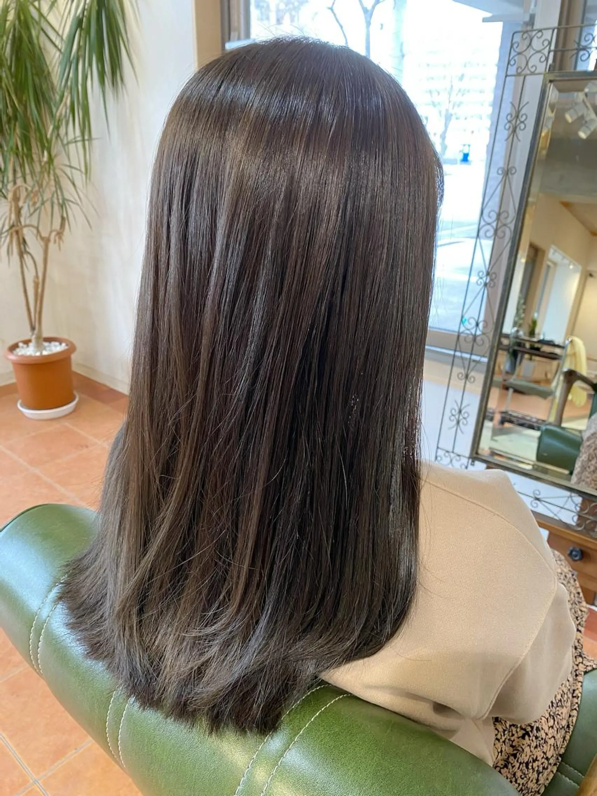 ロング カラー 石井 佑樹のヘアスタイル