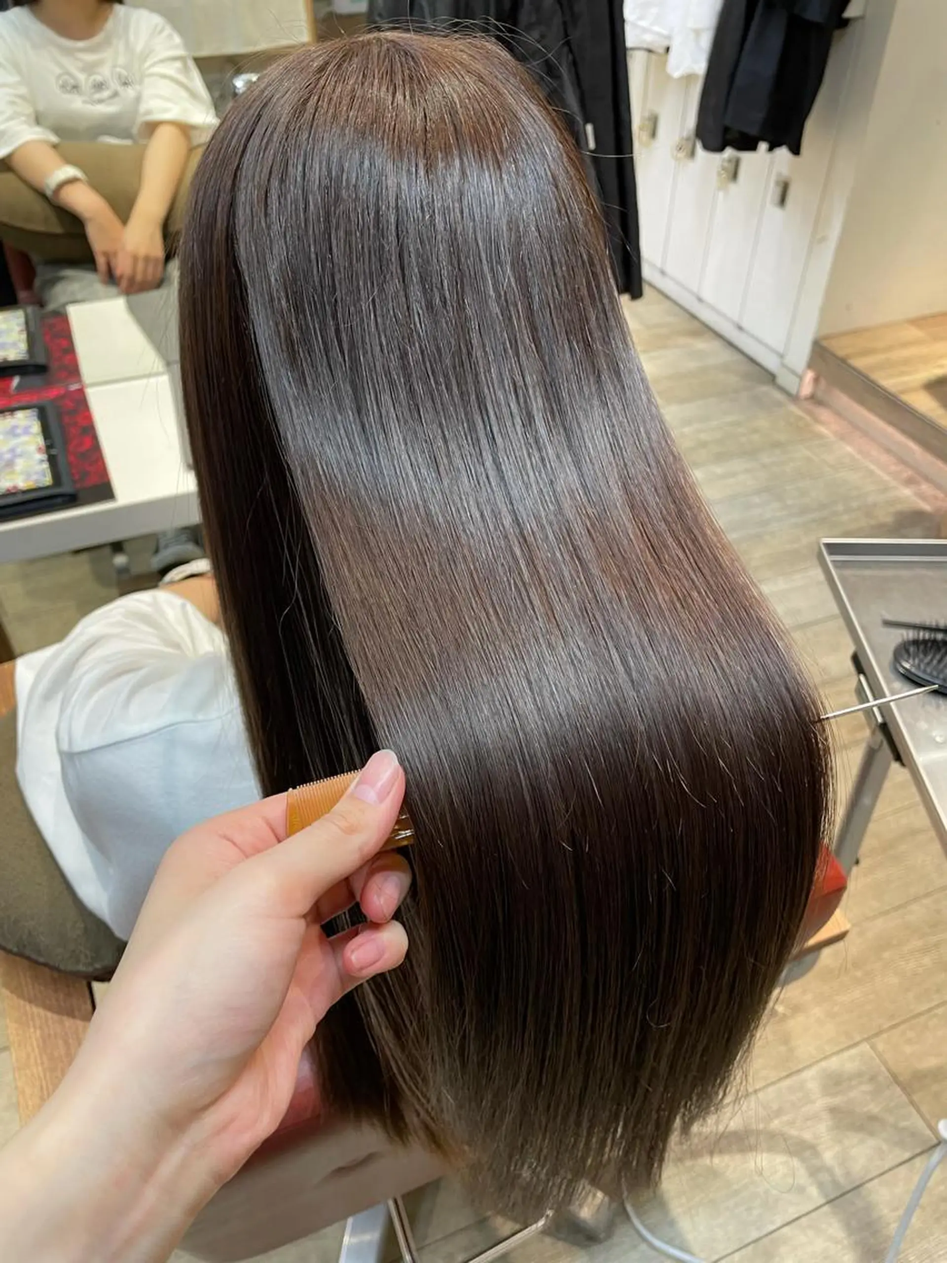 ロング パーマ 縮毛矯正 LOG/所属・なりたいを叶えます! 出口 紗依のヘアスタイル