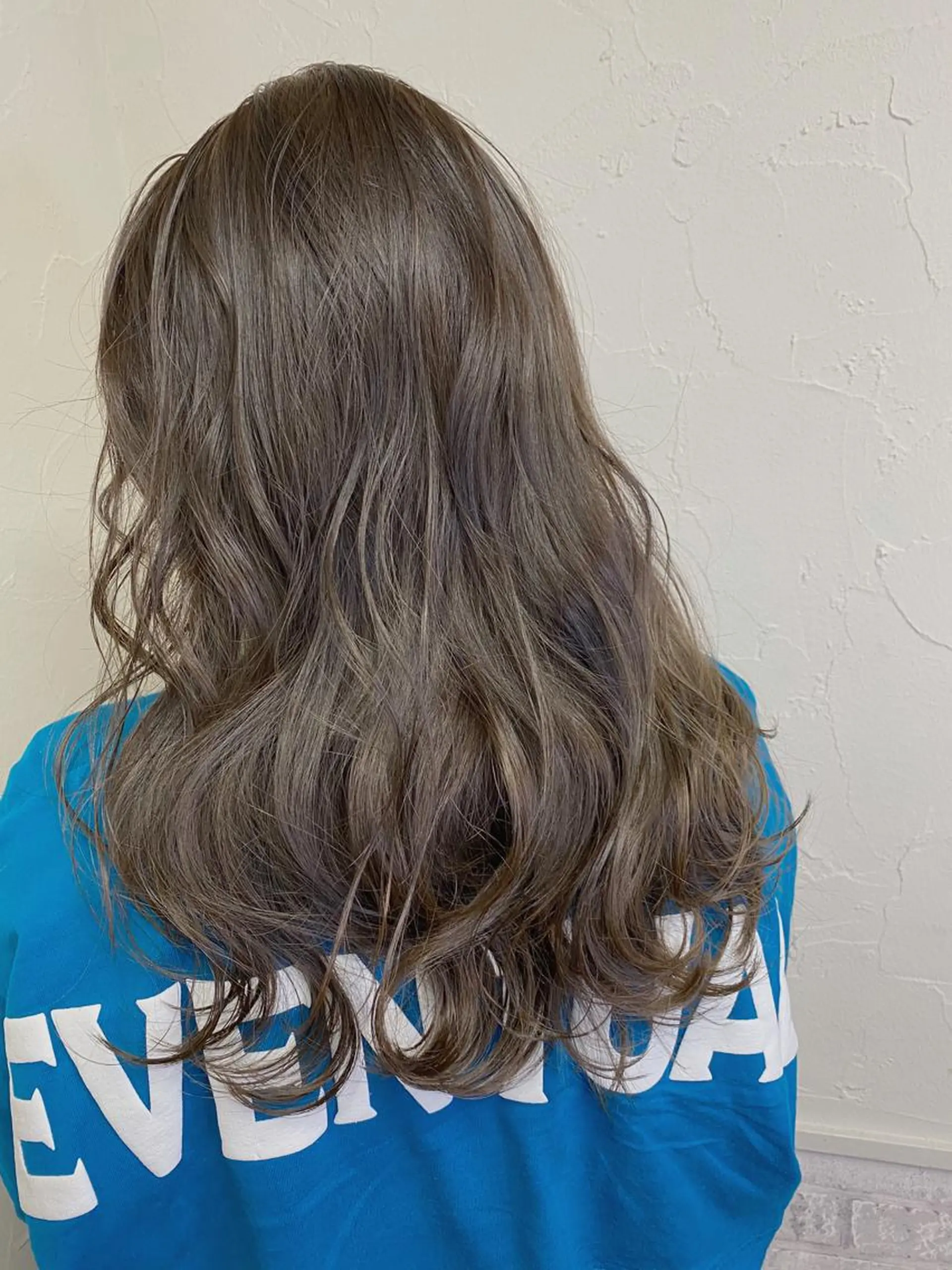 セミロング カラー アッシュ ベージュカラー 髪質改善/レイヤー ストウシンゴのヘアスタイル