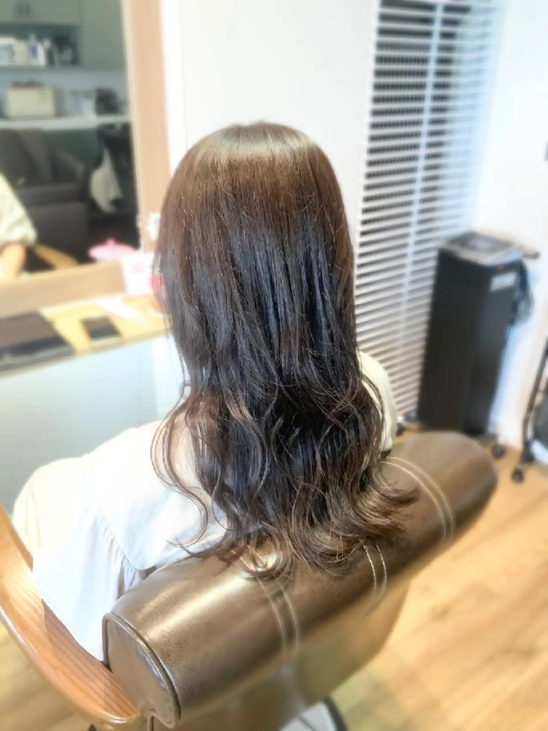 カラー グレージュ 堀 望美のヘアスタイル